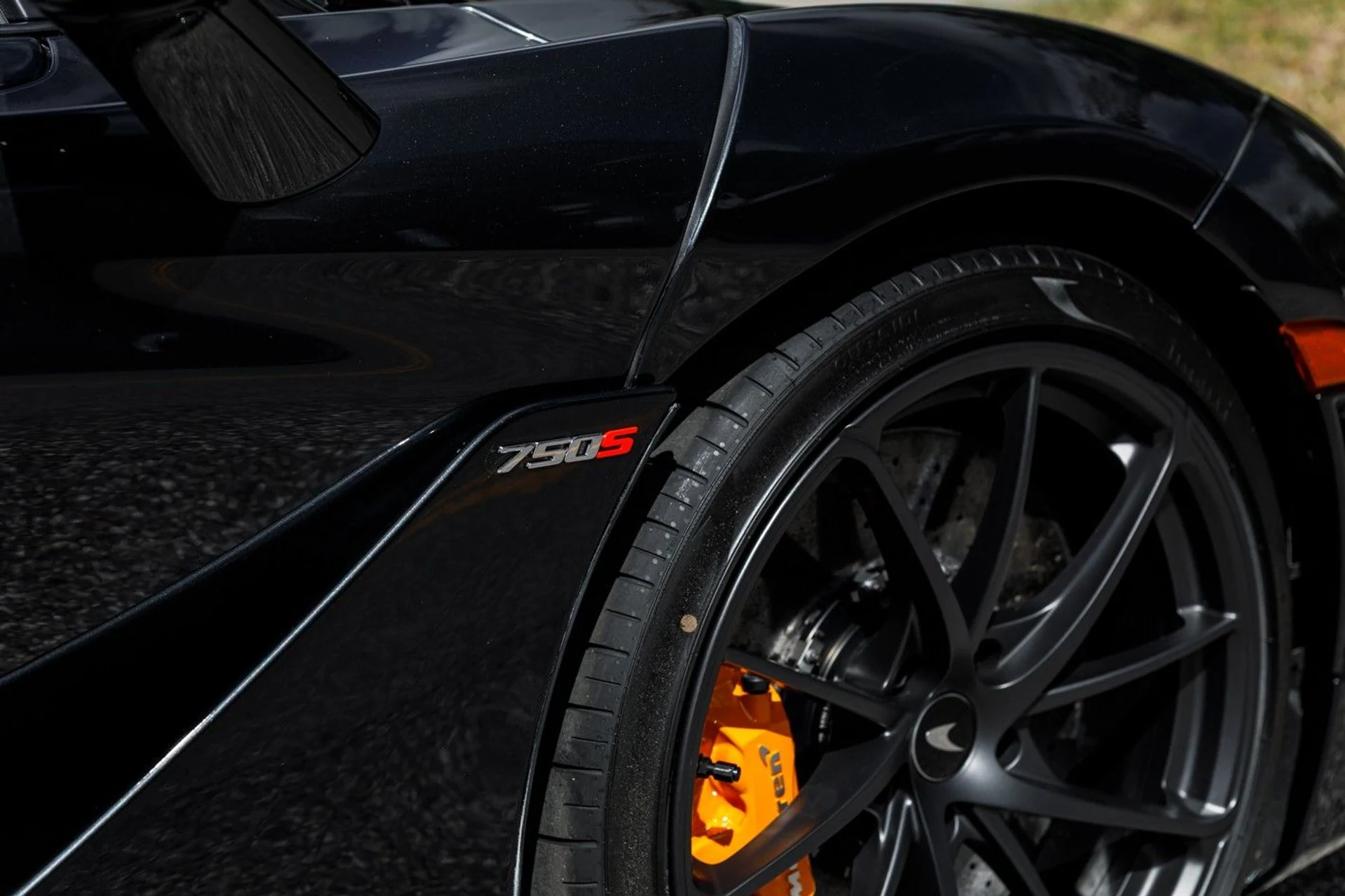 mph015_1731989161_655_p16_l_65b52a984c