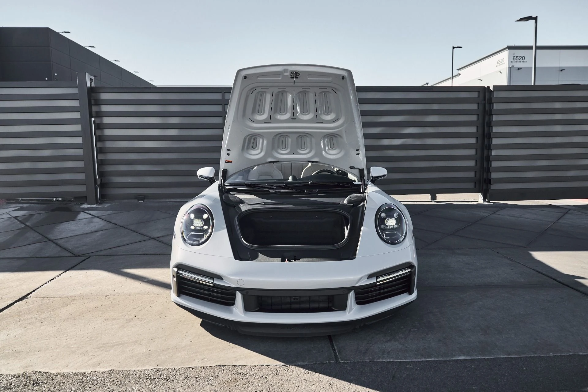 mph015_1733014223_Used_2024_Porsche_911_Turbo_1768616333_aea0f09d21