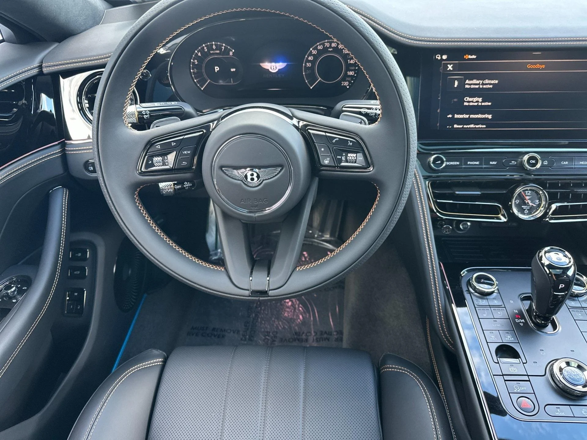 mph015_1733598404_New_2025_Bentley_Flying_Spur_1760603881_87e9238e7b