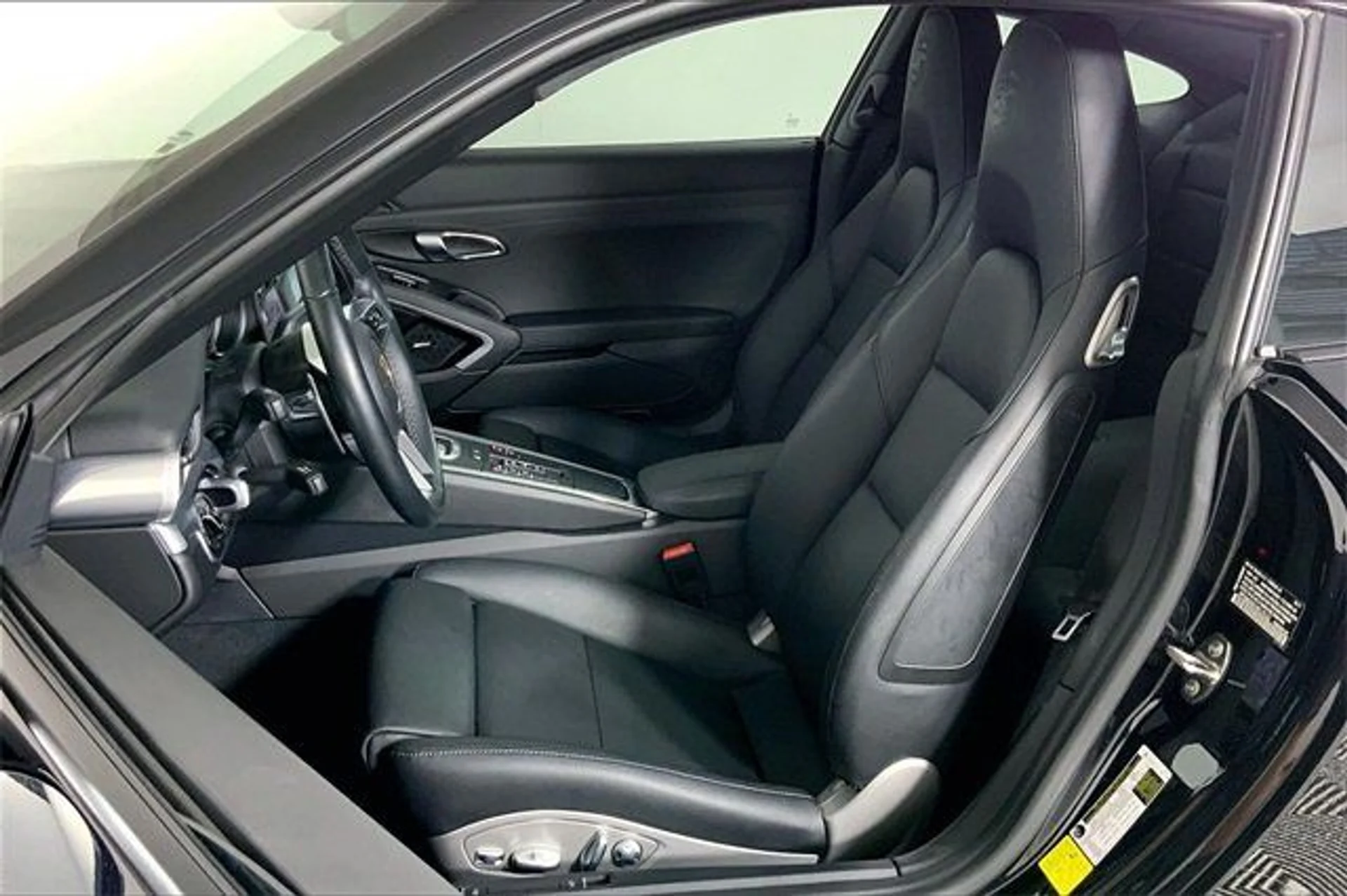 mph015_173452064_9cad1d2a54edab068297119a28e4cf14_859160e23e