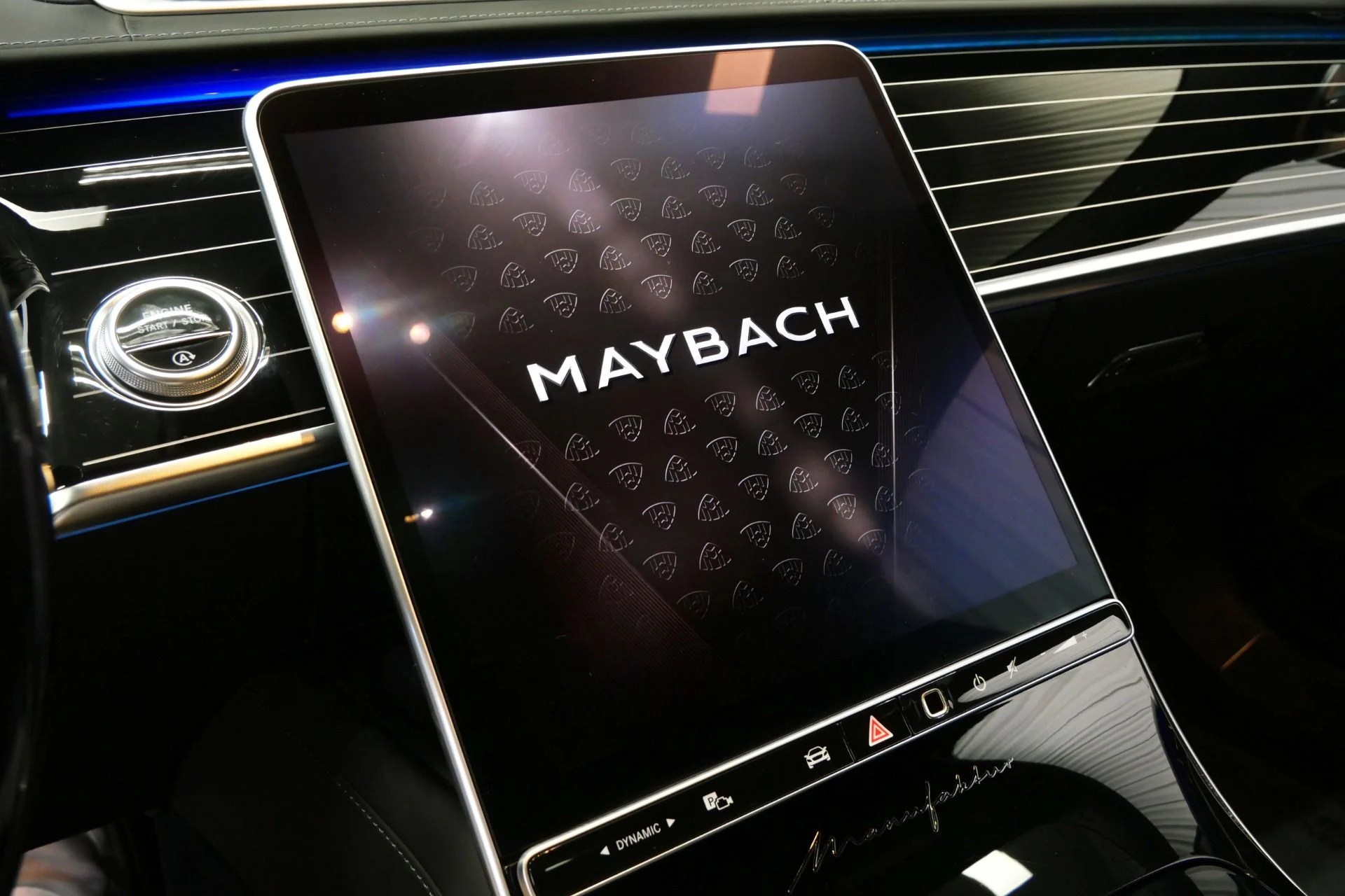 mph015_1738695320_Used_2023_Mercedes_Benz_Mercedes_Maybach_S_680_1758656012_282c815674