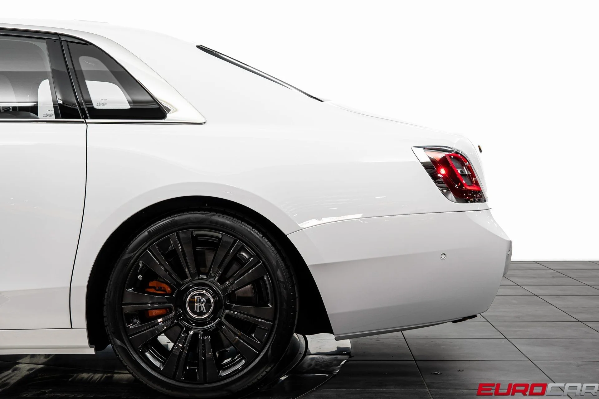 mph015_1747673747_image_16_7fa7a84222