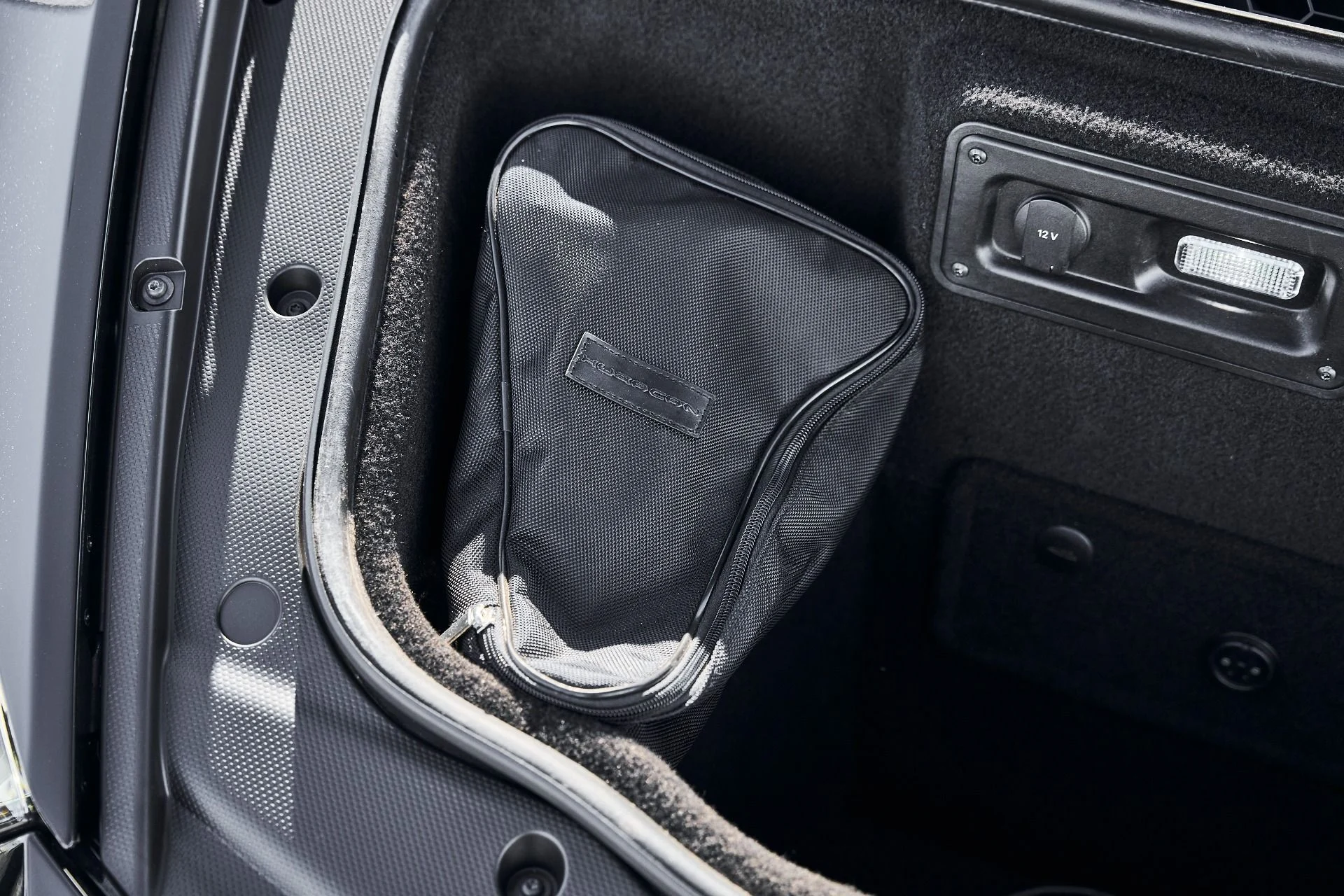 mph015_1749647772_Used_2021_Lamborghini_Huracan_EVO_Base_1774404948_ed3593a3d6