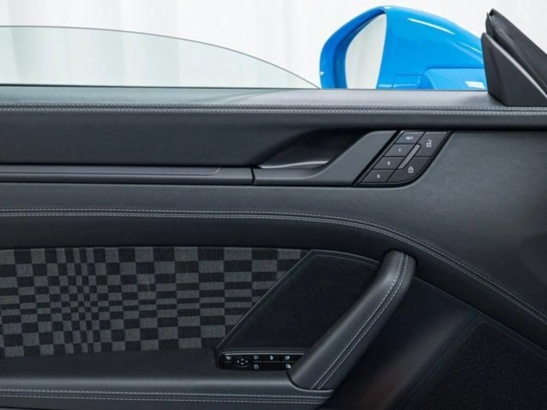 mph015_1752853877_jhll_L1mp_In6o_B8v_Cjbr6q_U_4o_FY_05ad90b7cf