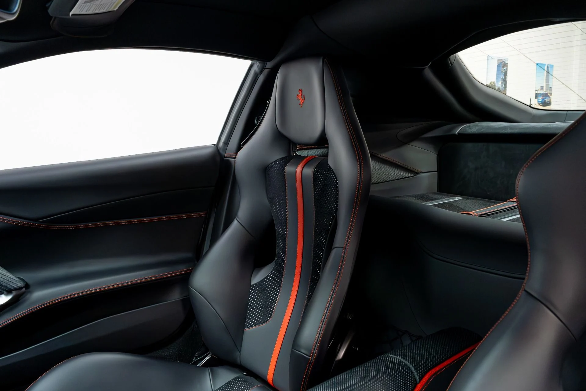 mph015_1755147998_Used_2018_Ferrari_812_Superfast_1777416678_30ab52bacb