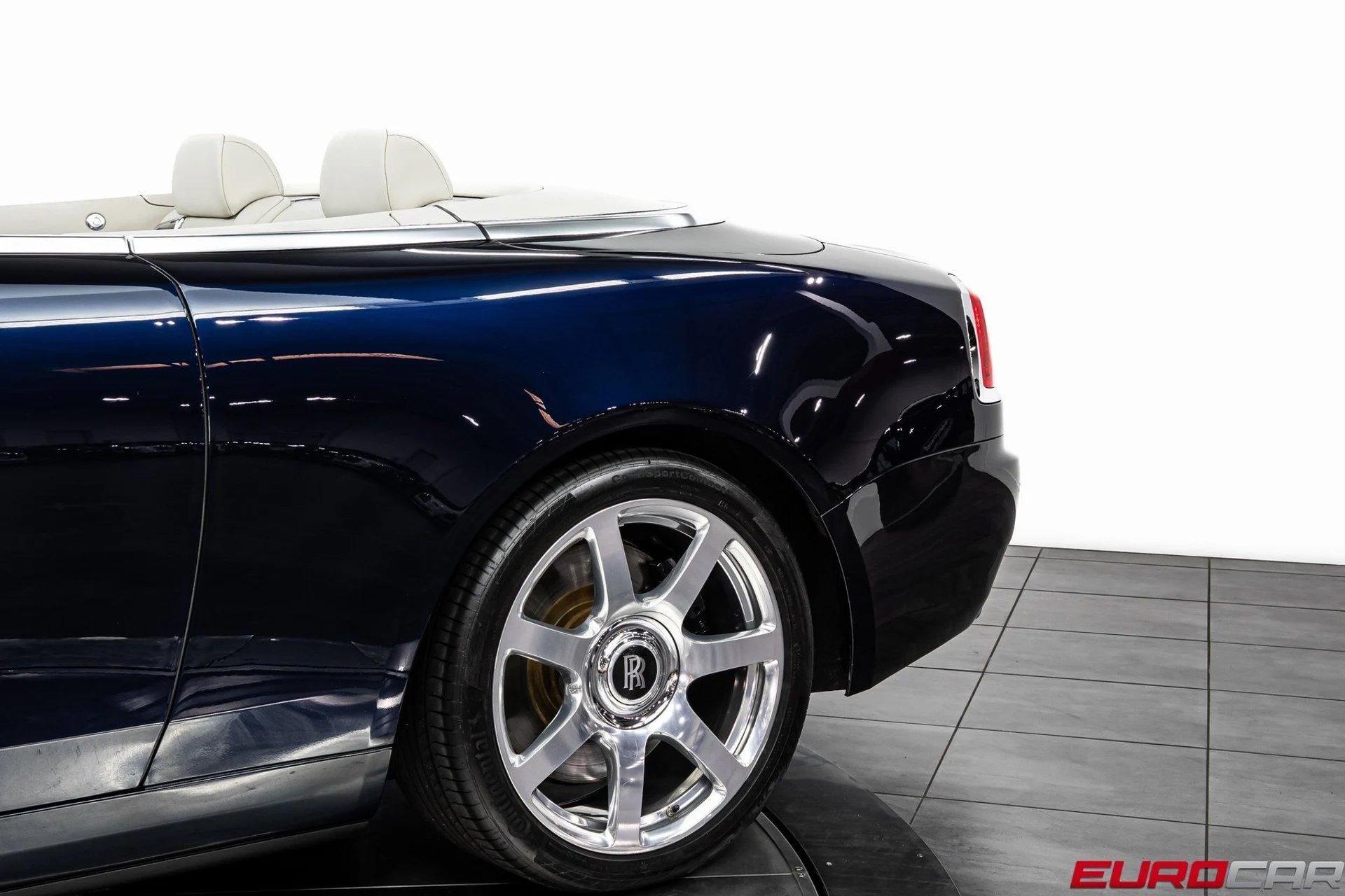 mph015_1756351883_image_16_3f7136e20b