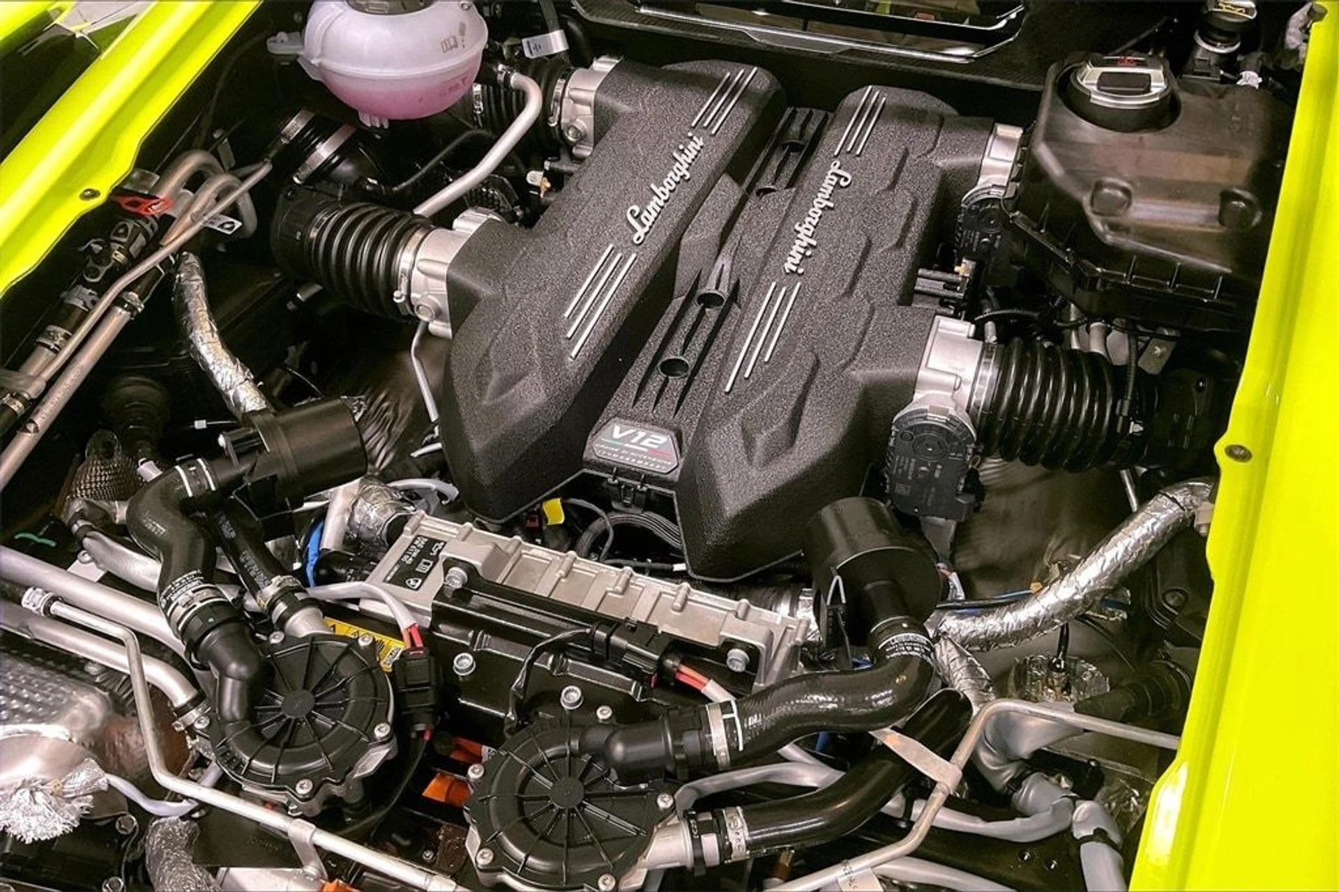 mph015_1763416577_8caa7cbb5ea6cba88c18dcb9b3a2f571x_279414b723