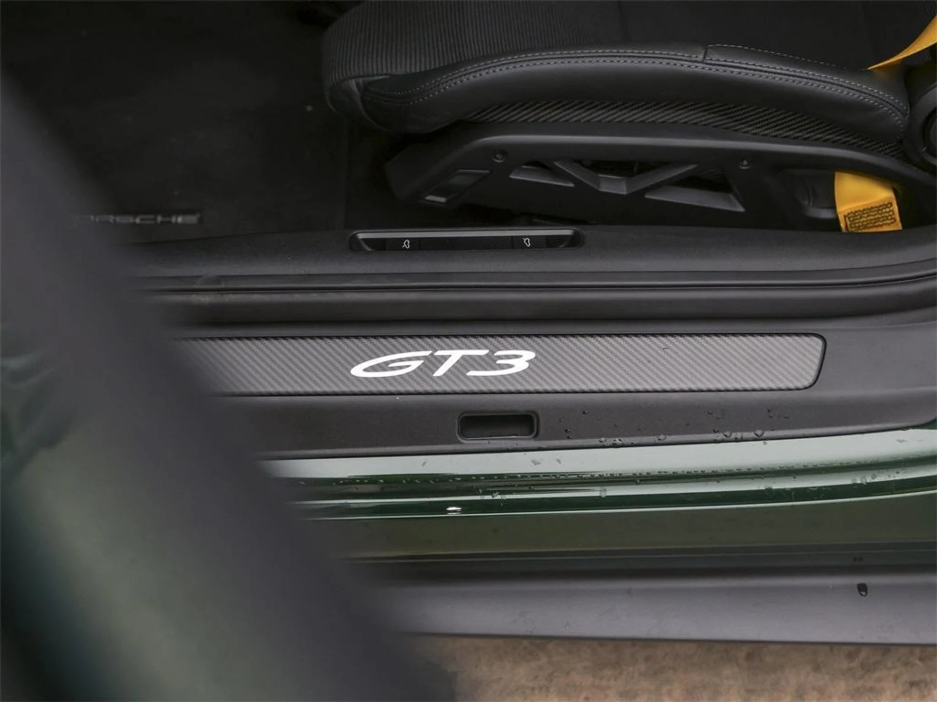 mph015_1781988650_l_XQ_6r6_P_Zc_OSQBG_Lvey9_UQ_6p_Ol_GA_97f0efcd59