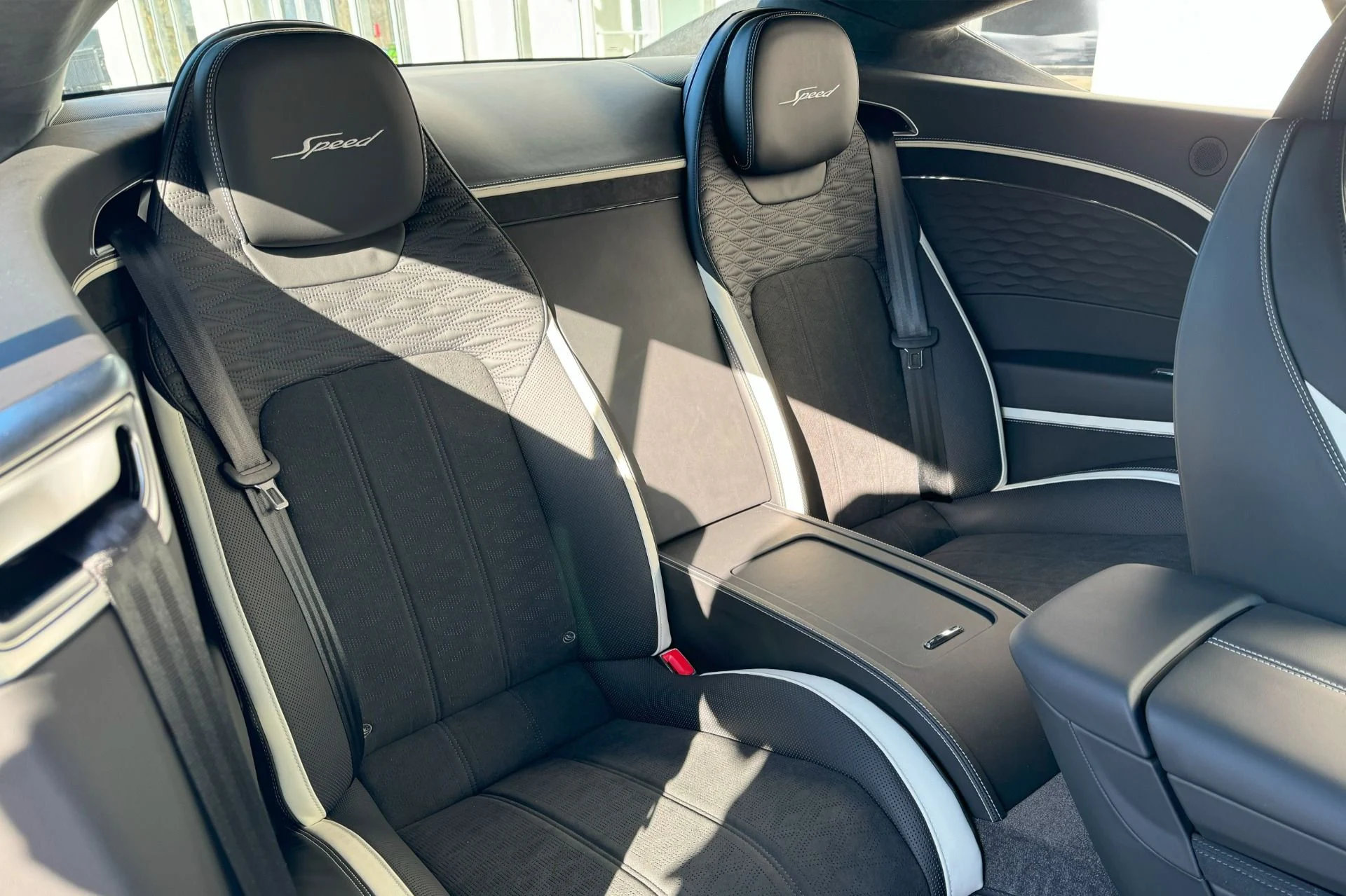 mph015_1782104147_New_2025_Bentley_Continental_GT_Speed_1739969218_59454bde44