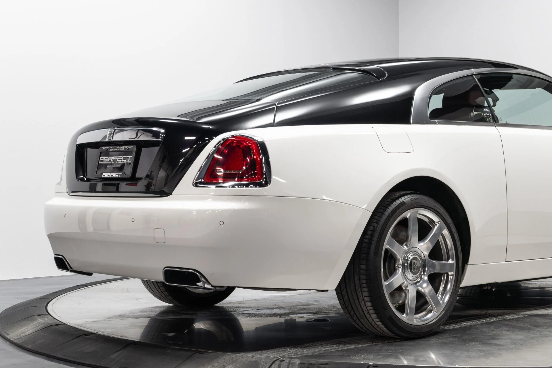 mph015_1784714742_Used_2014_Rolls_Royce_Wraith_1768708128_06e7753e9c