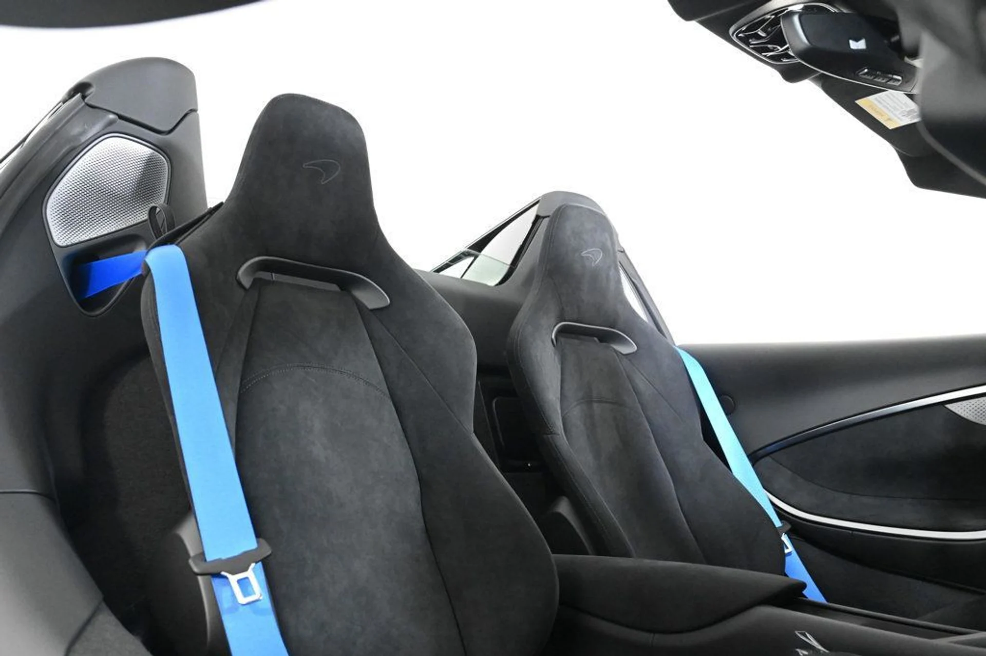 mph015_1787178959_new_2026_mclaren_artura_11350_22950245_15_1024_37519e1eac