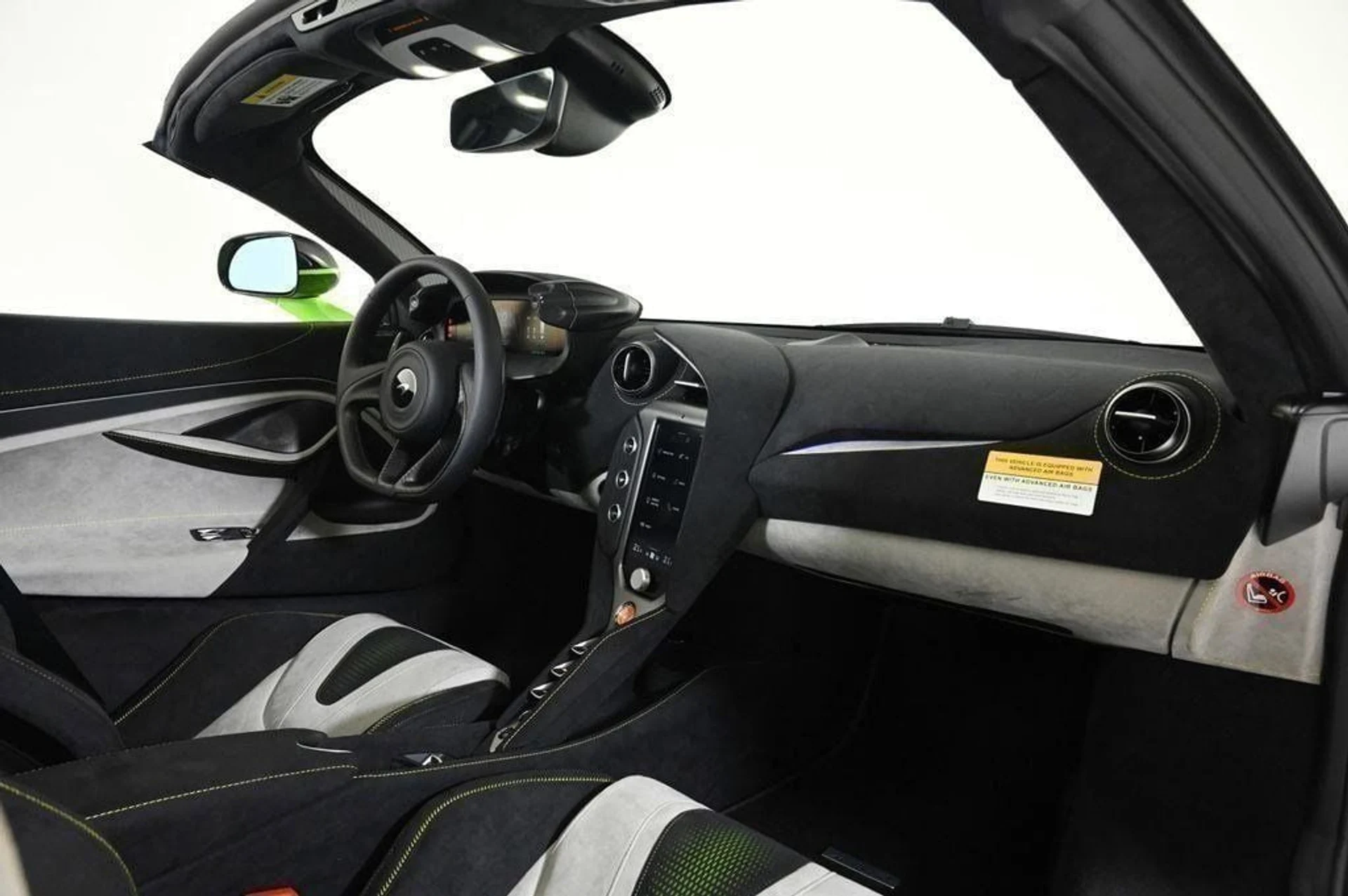mph015_1800899582_new_2025_mclaren_750s_spider_11350_22873384_15_1024_6a30431a2c