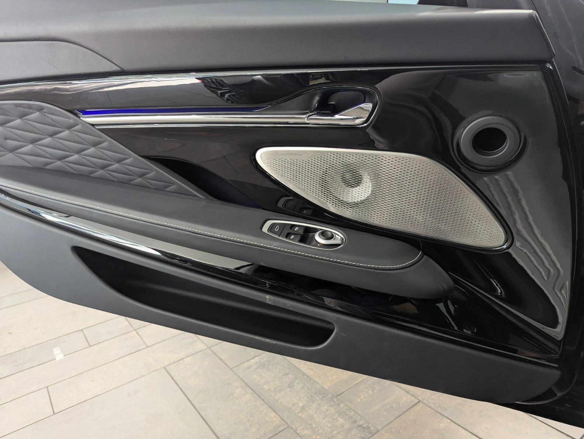 mph015_180095722_263e33728eb4c2caafadef0307ca2d02_2b4d903d7f