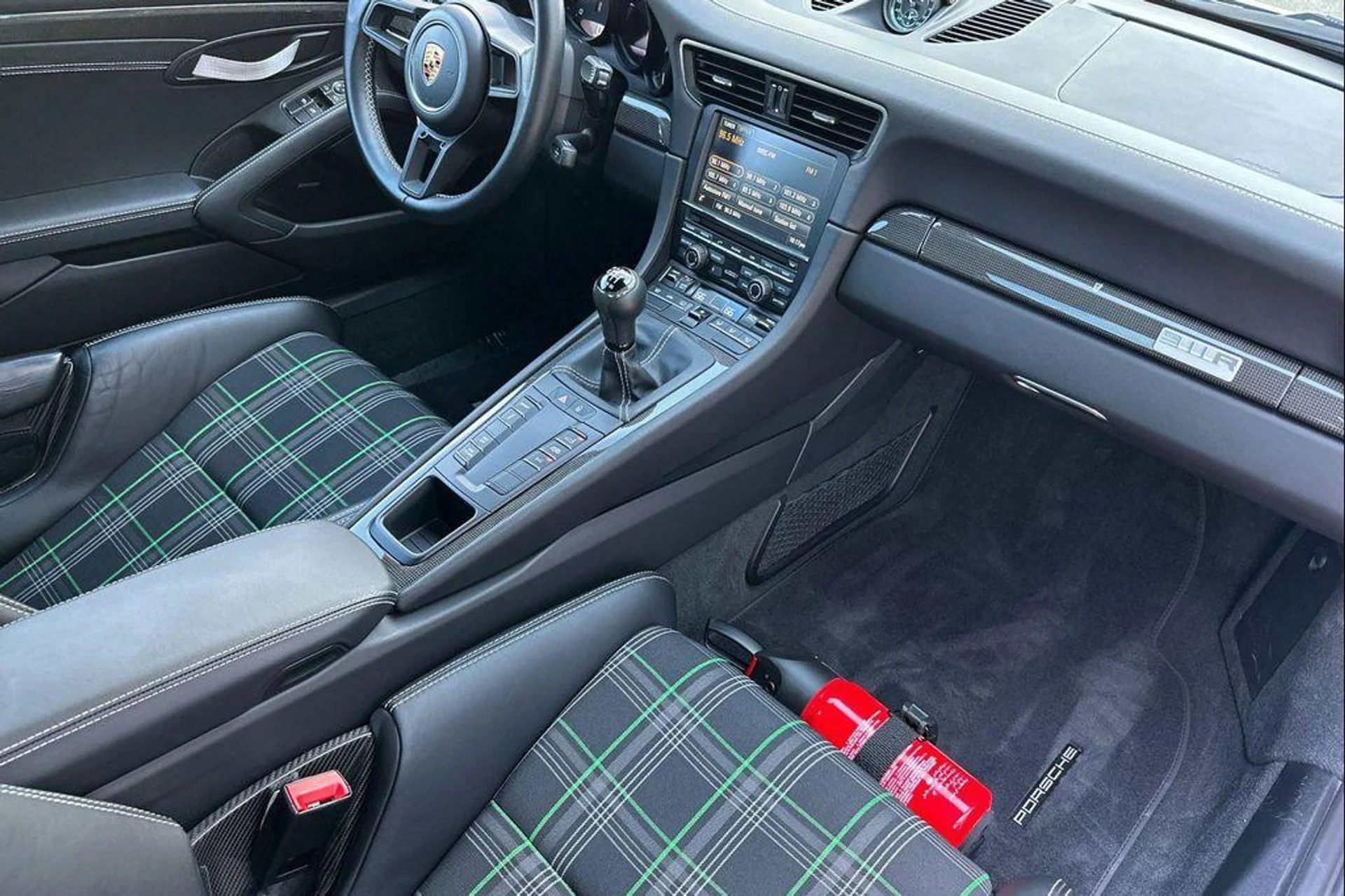 mph015_1805948788_LV_Ot_F0_NC_9_Kxk_DR_Fm_A5_C4ods_TL_7s_f786ae96c2