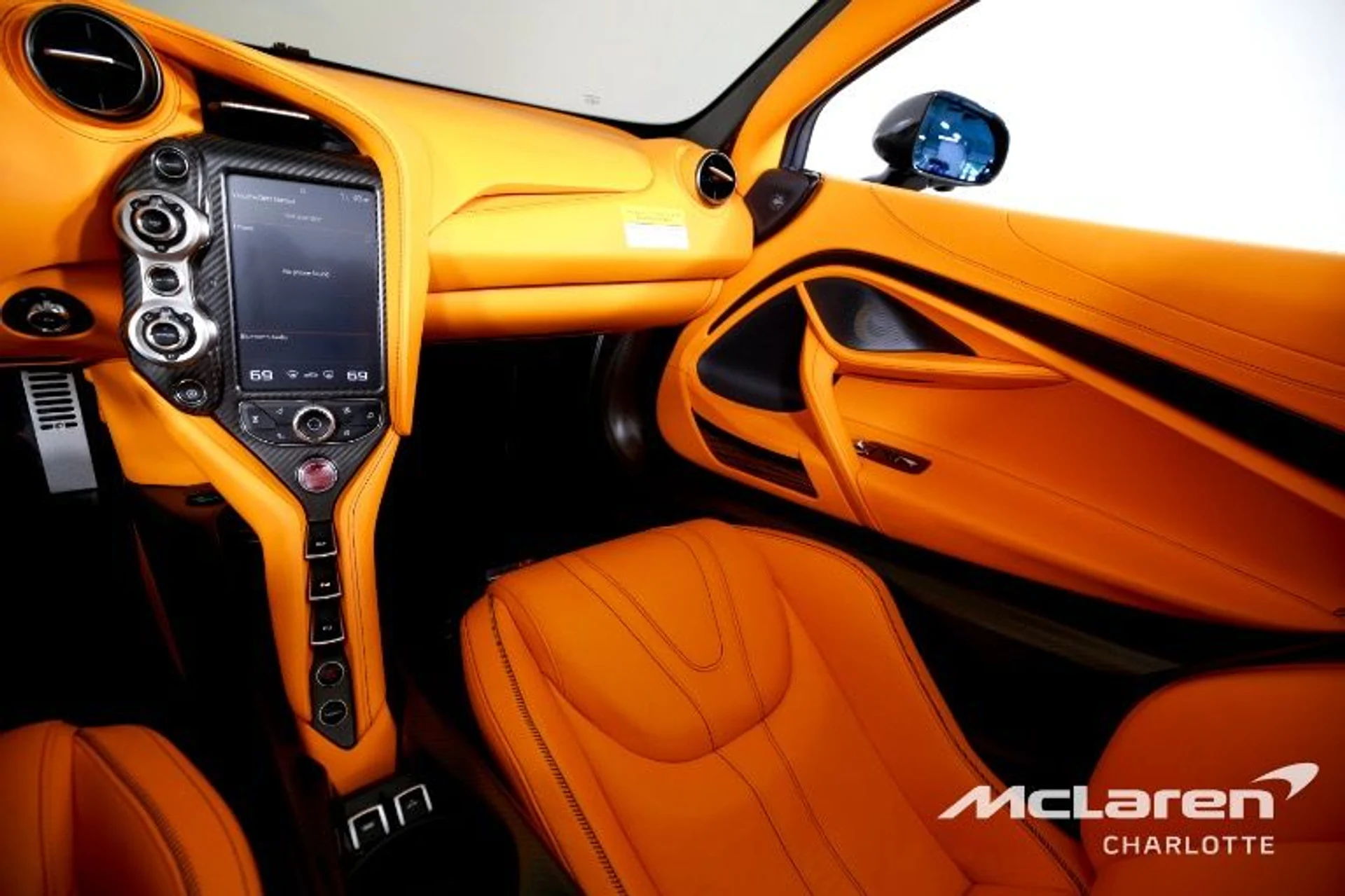 mph015_1806771909_Used_2022_Mc_Laren_765_LT_Spider_d8f8ee972a