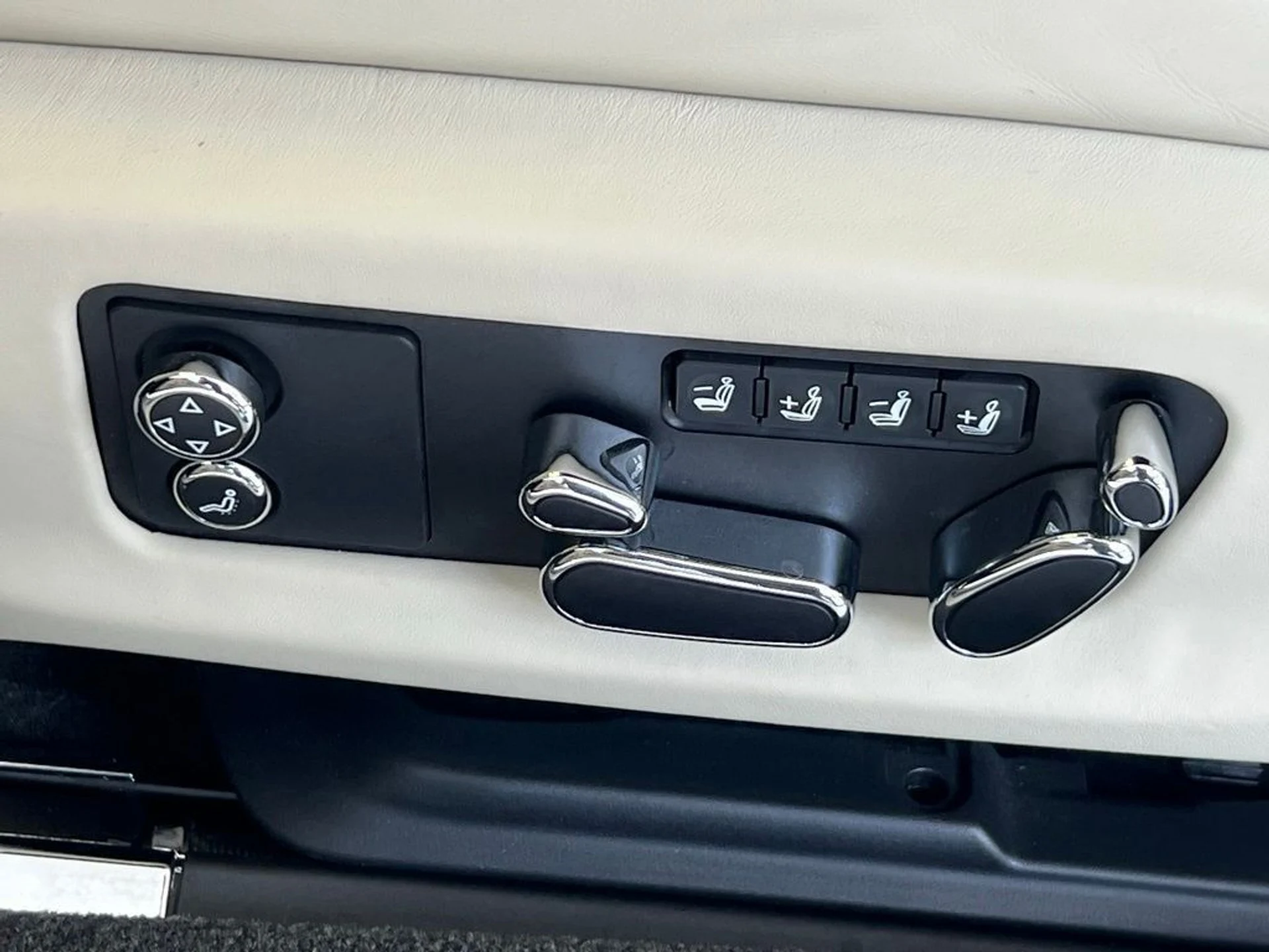 mph015_181436526_872eeeysnkbalzonb33gzybxgb4d_39359fd37f