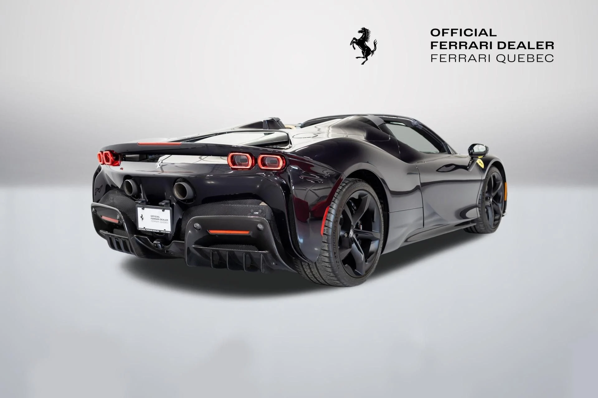 mph015_1816280535_Used_2022_Ferrari_SF_90_Spider_1786365376_920da6db87