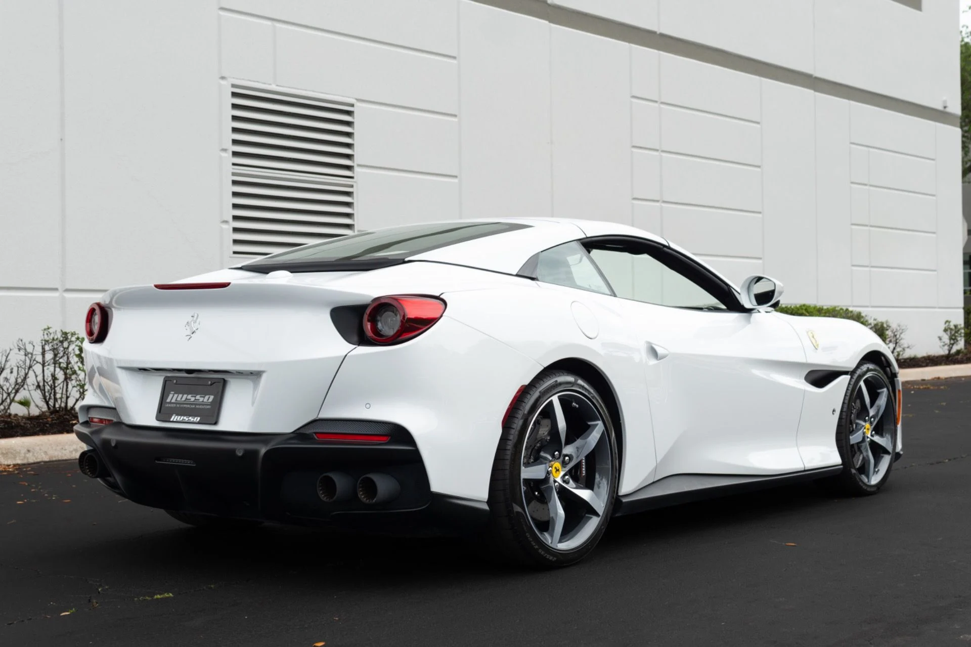 mph015_1817113771_Used_2023_Ferrari_Portofino_M_1775657761_81548c1b8d