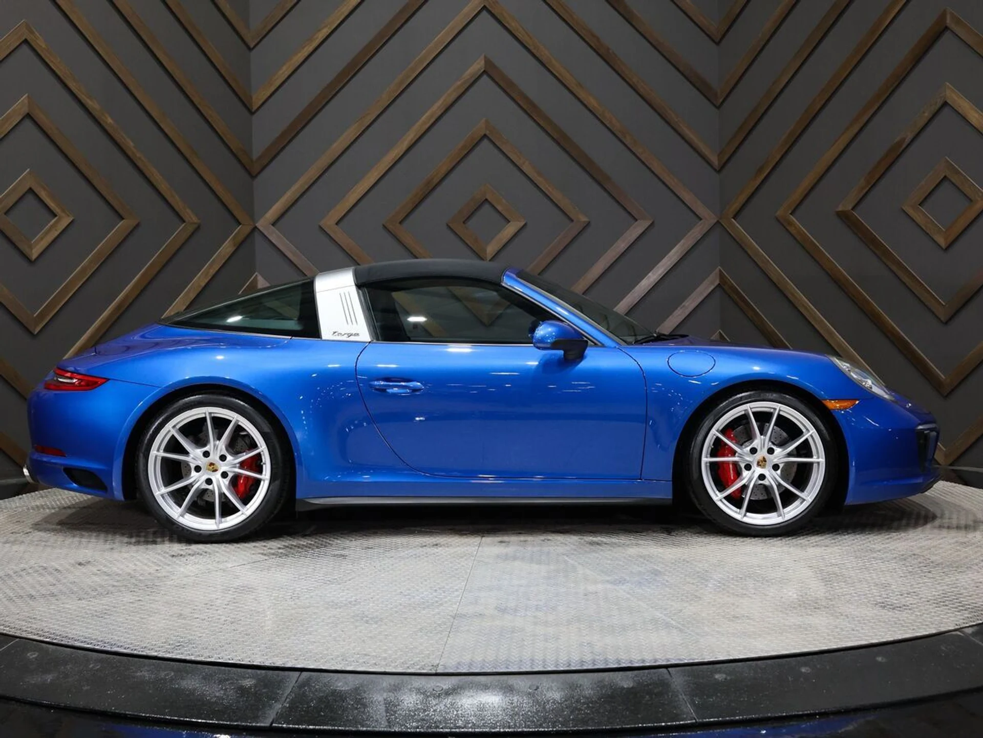 mph015_1819453435_k1jczf2zwj002pgaj7nbs9pu0x6n_1bf92b63ba