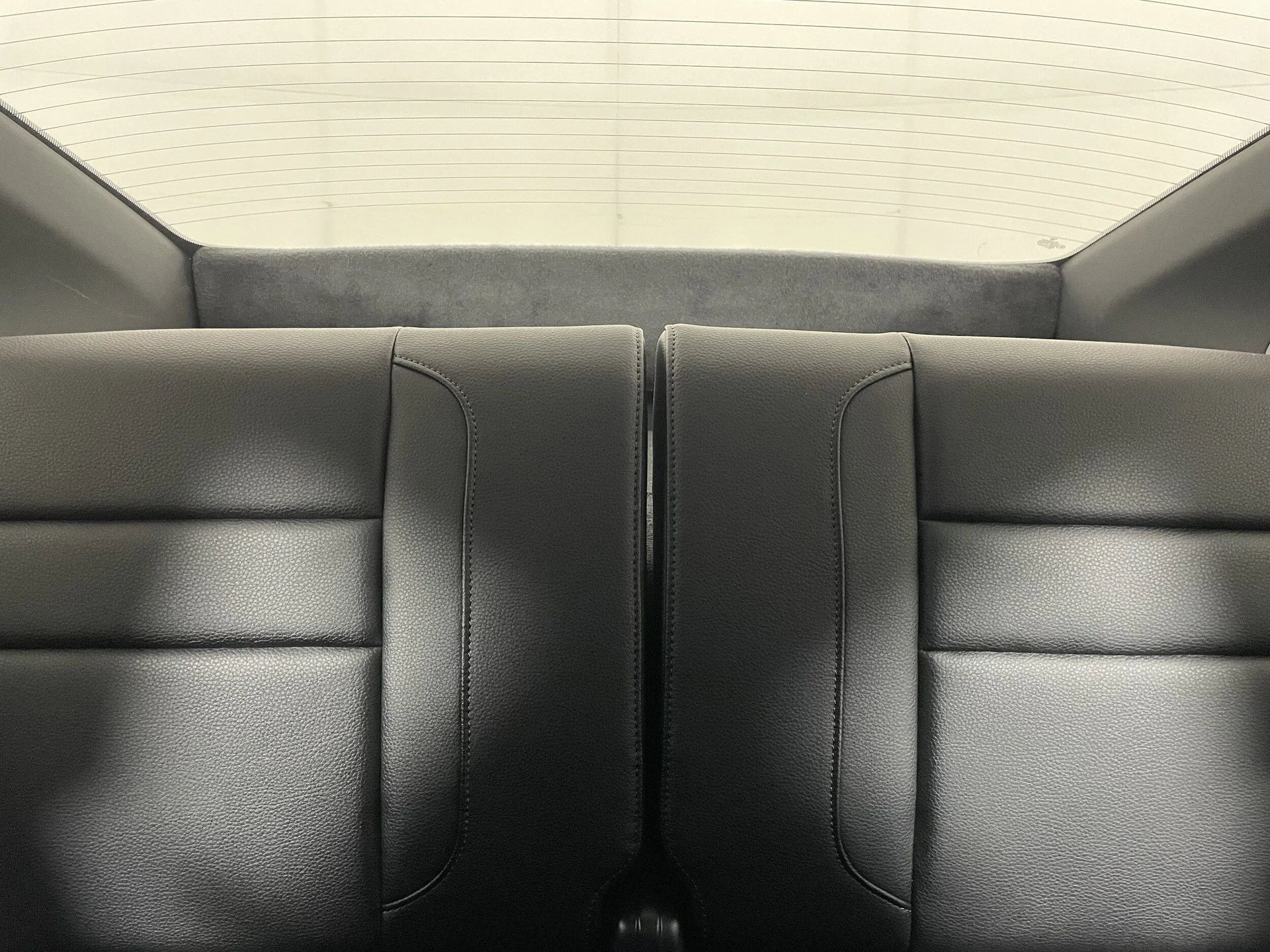 mph015_182157573_d9ef2c4780239e04a262ec5cc16c2bf7x_1f9ed50d30