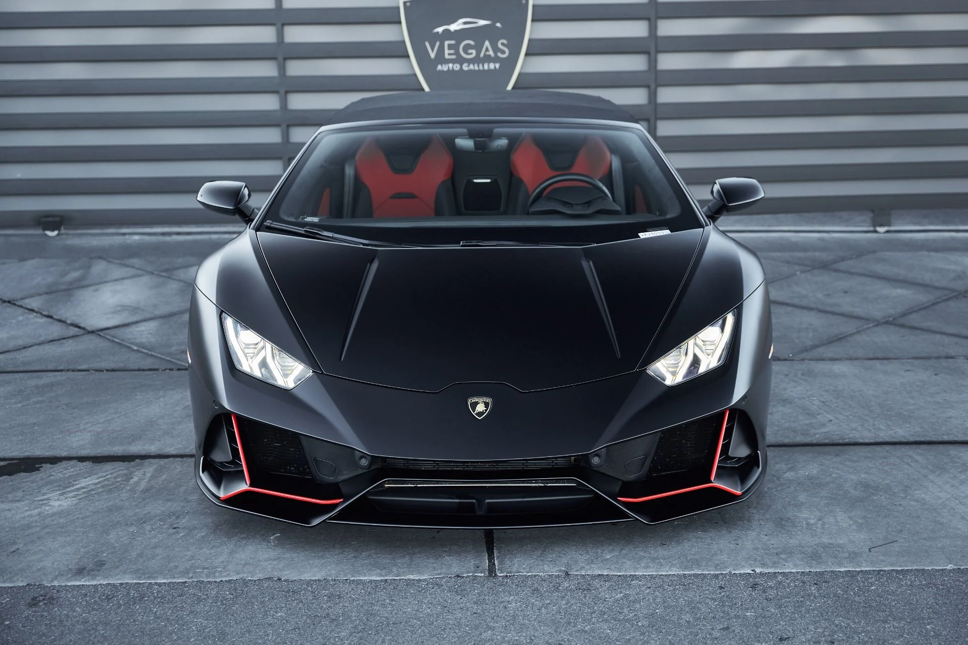 mph015_1824030276_Used_2024_Lamborghini_Huracan_EVO_Spyder_1766881351_e04c5d39ba