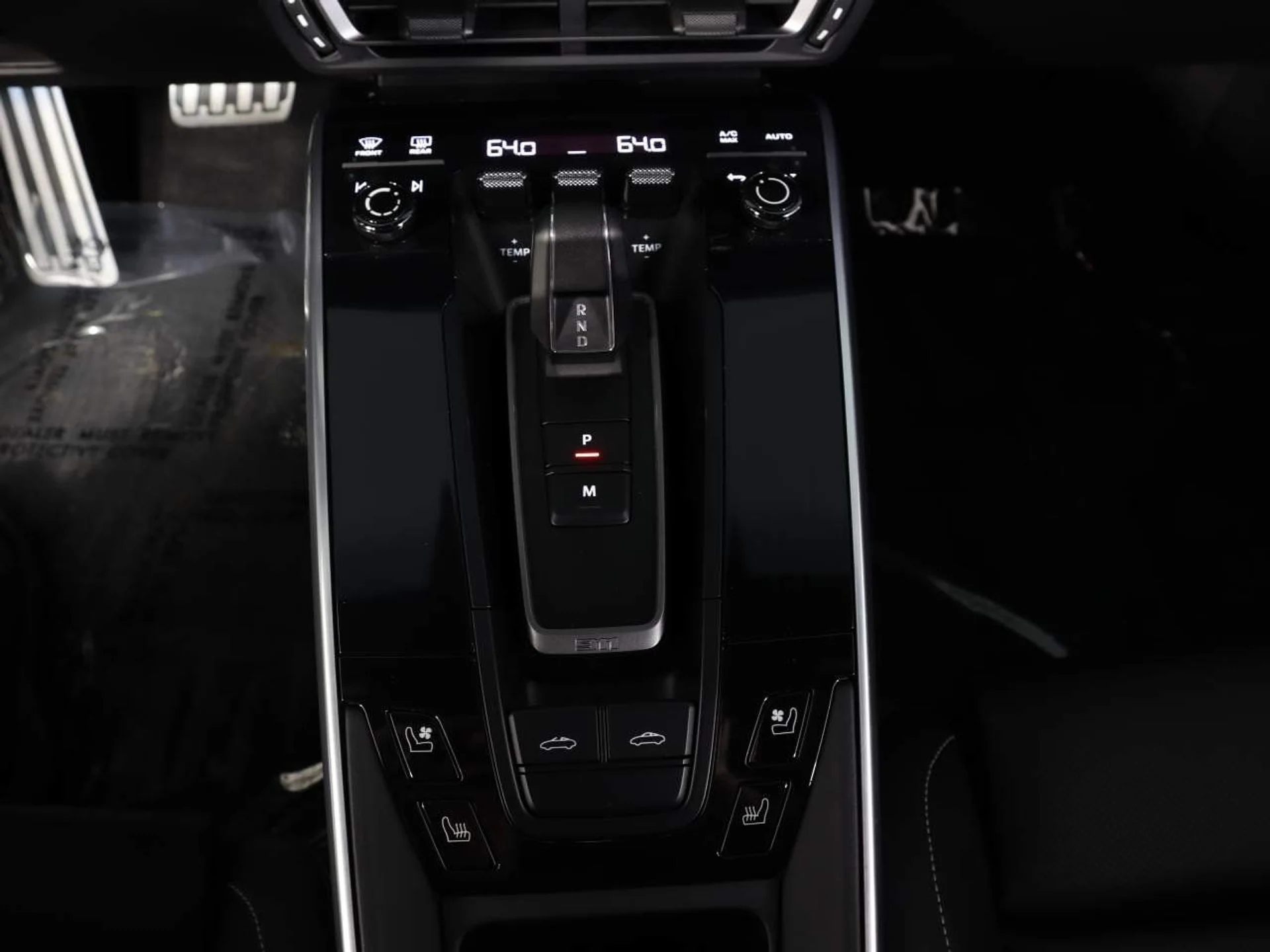 mph015_1824862895_126e910f947346a4b7d60f6416555d9f_723c97df70