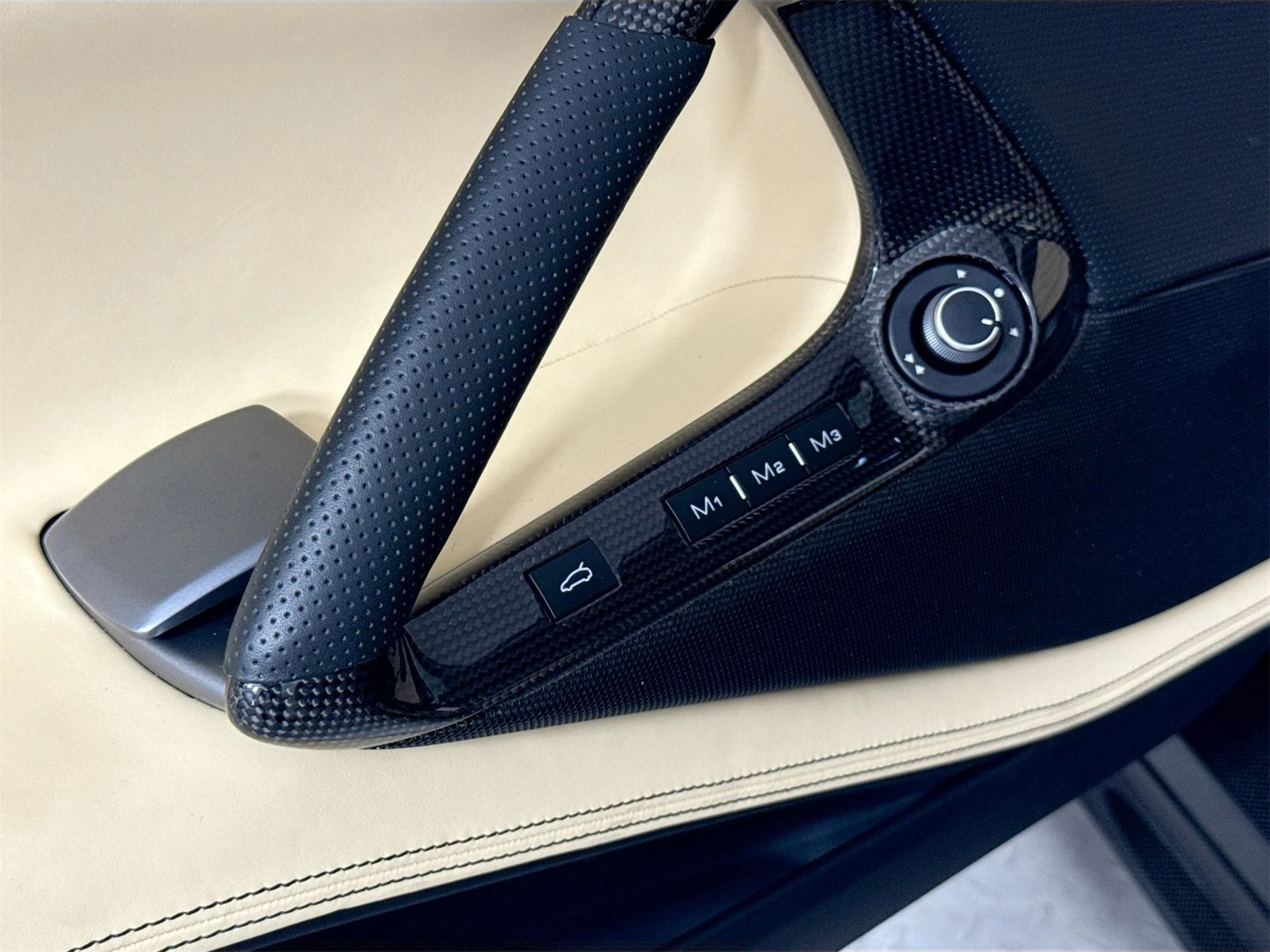 mph015_1829201816_b8751523aae7e89bba2a28ff9561fd72_2112790a31