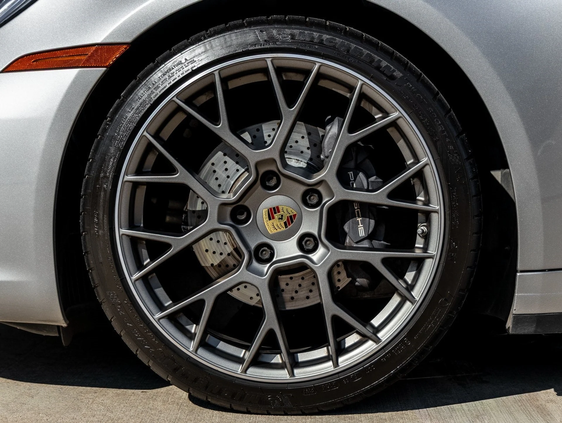 mph015_1833200007_16_79f2857847