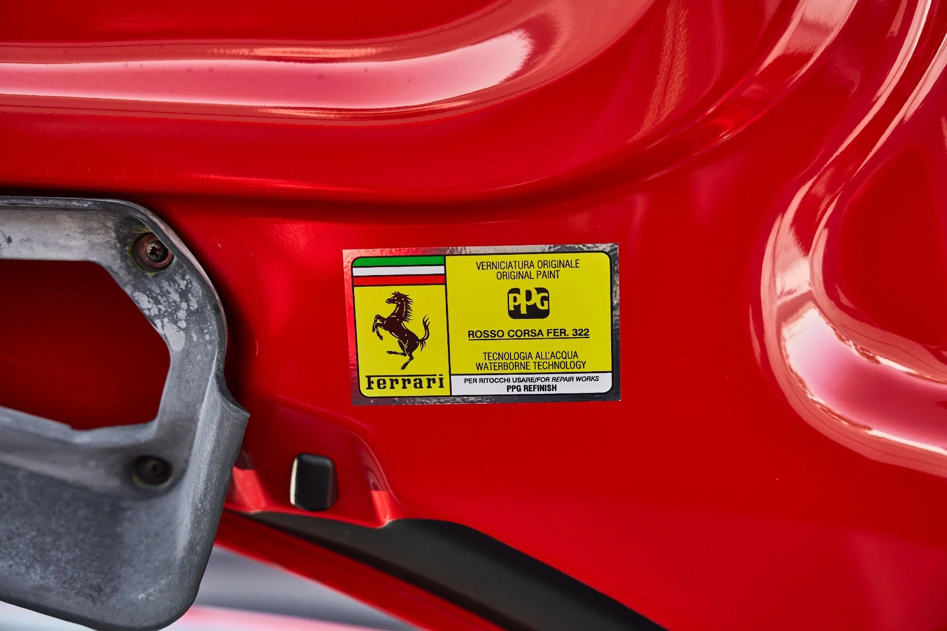 mph015_18335493_Used_2019_Ferrari_488_Spider_Base_1766024904_ee4d5c5e4a