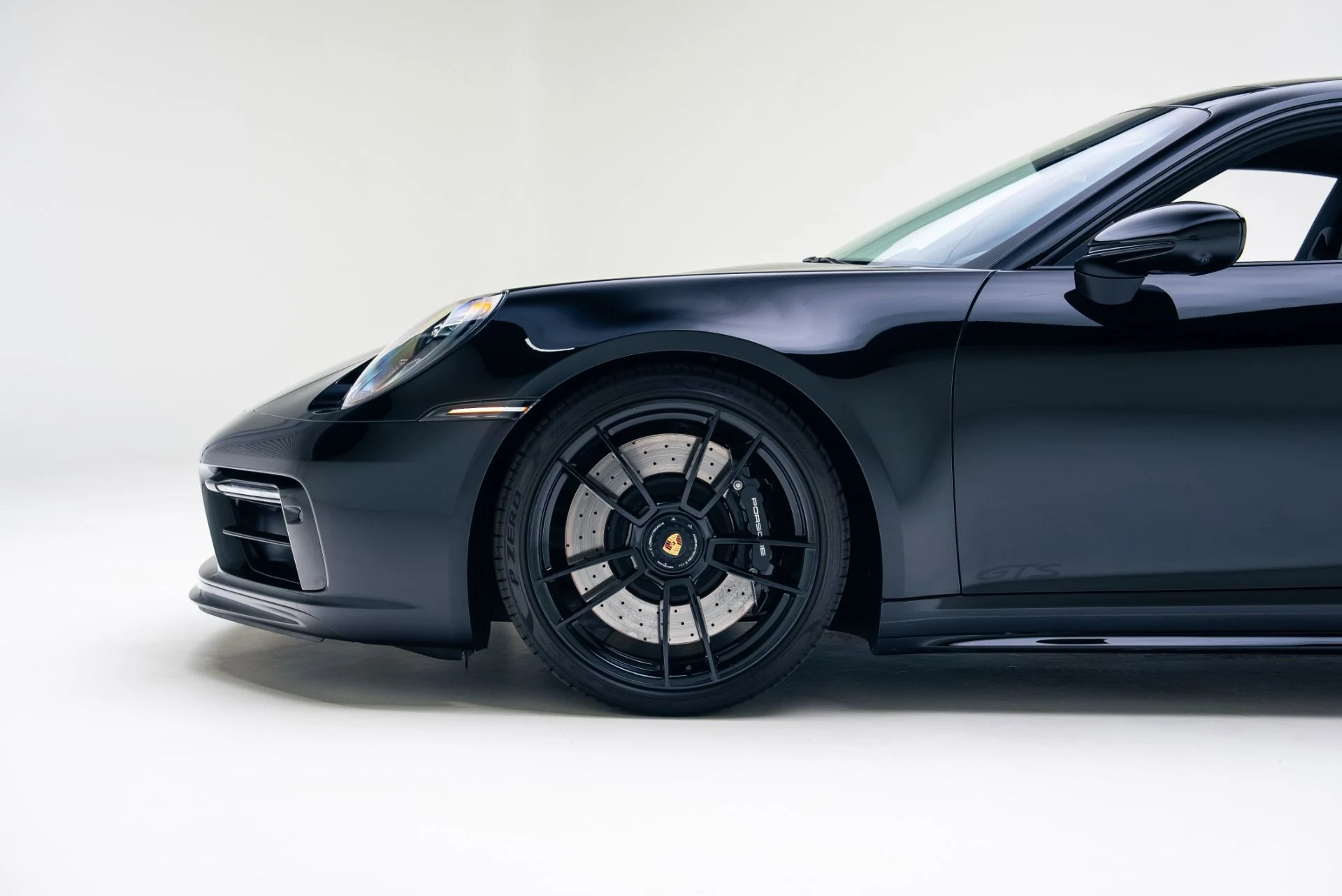 mph015_183378252_Used_2024_Porsche_911_Carrera_GTS_1766089417_bfe0d11ace