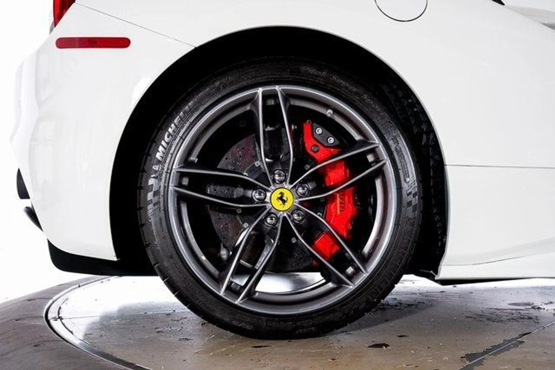 mph015_1834288359_04fd29cec1b4a3dc02d665102890babdx_96d5b3ae8c