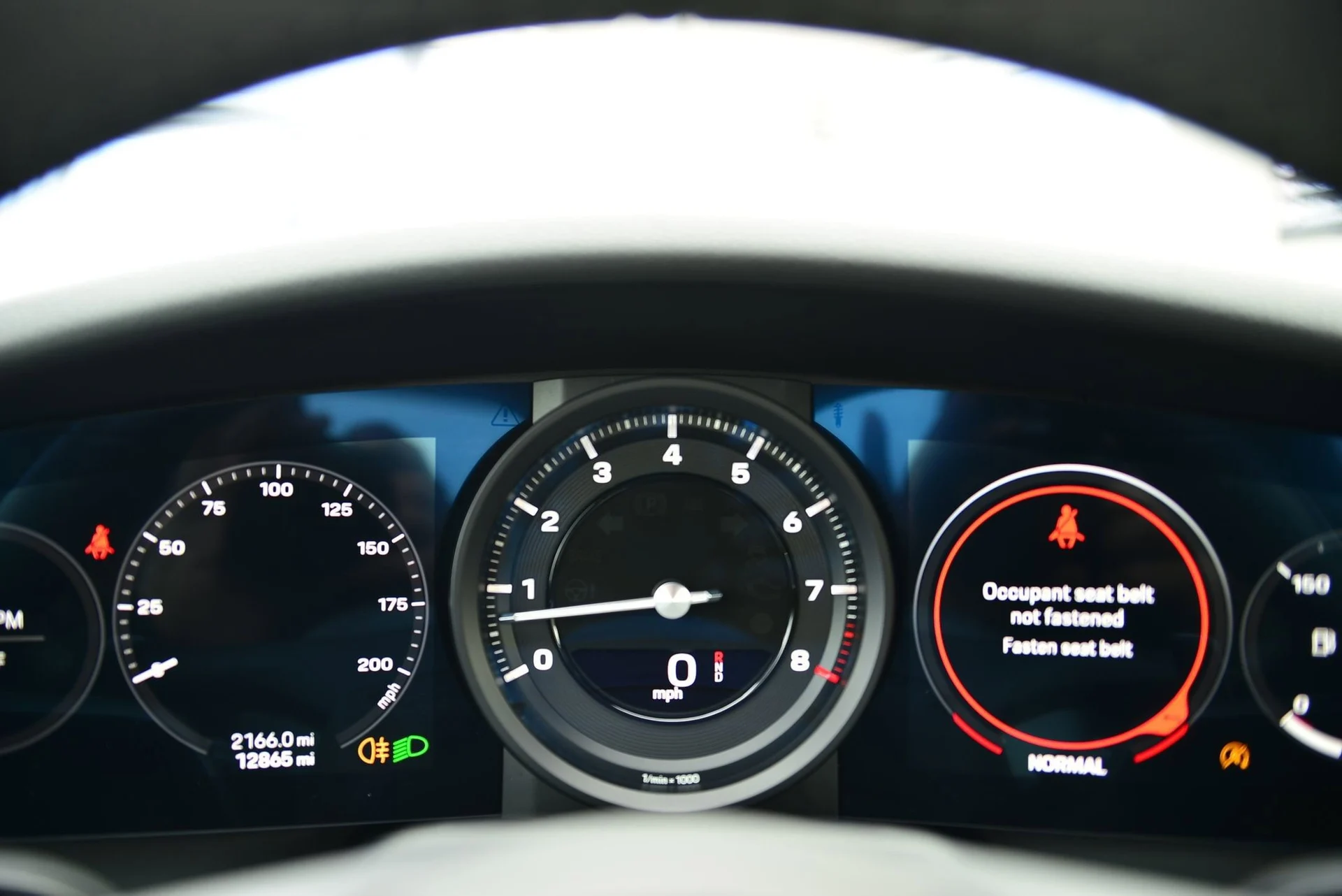 mph015_1837279377_f21ff0c0d117bd11df8408c36b8a1689x_6a14f0c9b2