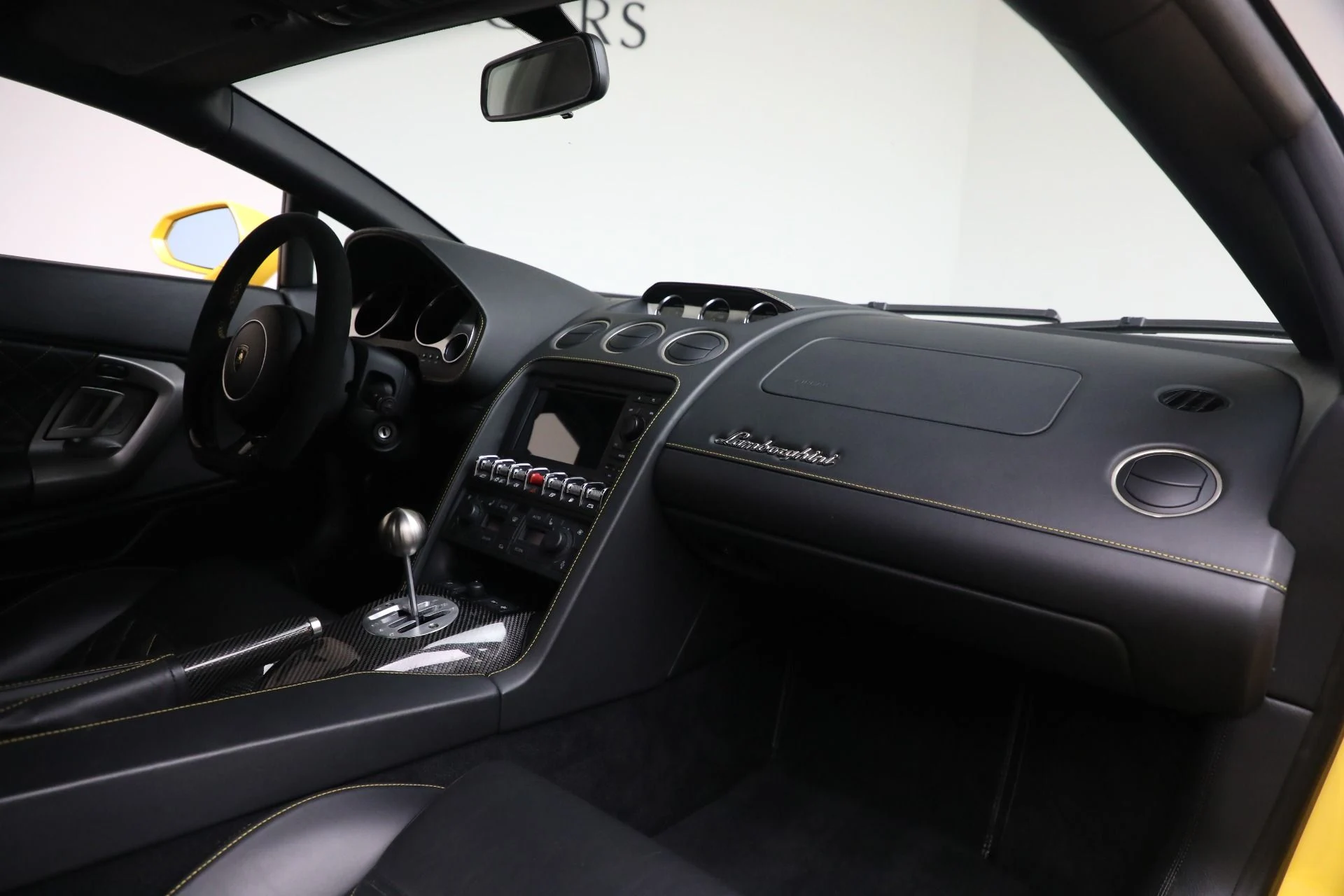 mph015_1838375712_Used_2011_Lamborghini_Gallardo_LP_550_2_5390952cf0