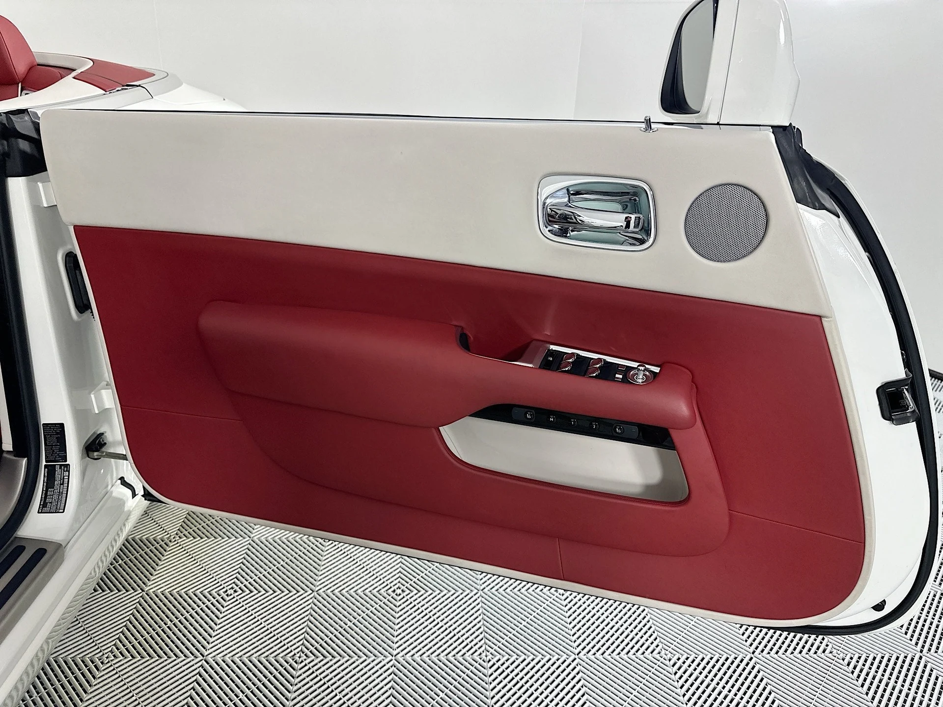 mph015_1850367577_16_aa5ff1ed4f