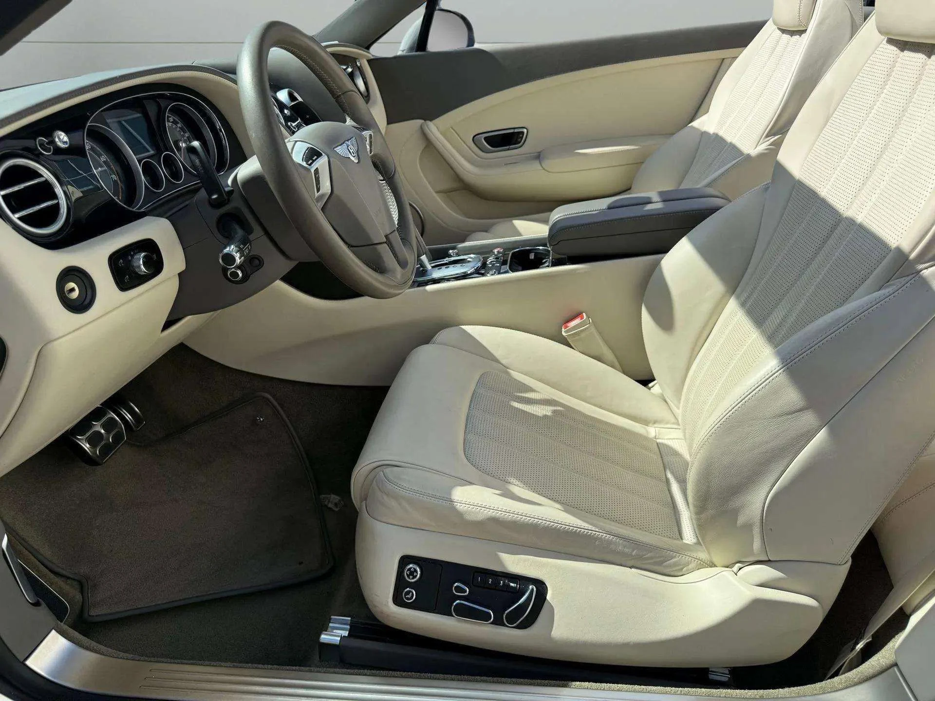 mph015_1851297710_0bc9a91eed554e47a9b1898a099bca02_9c428bac64