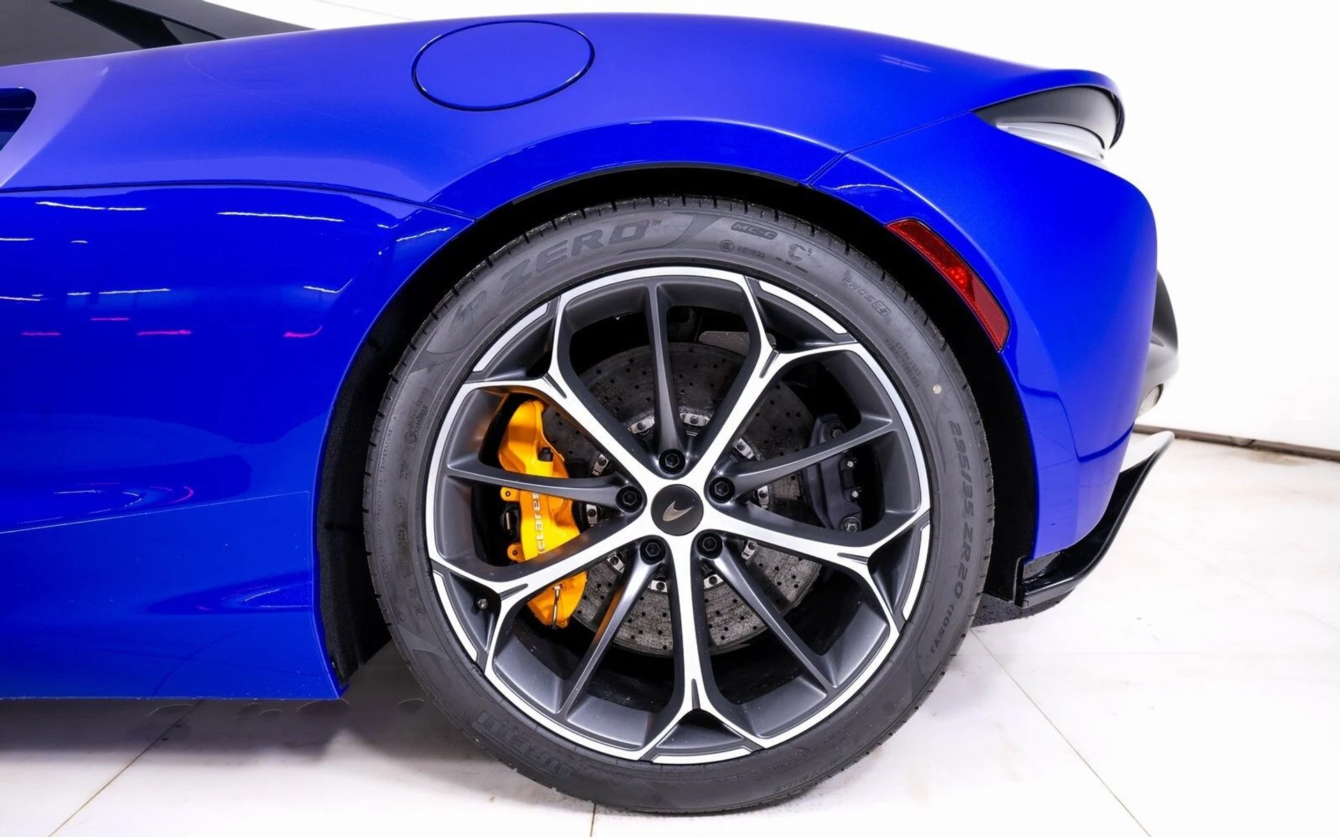 mph015_1851553807_2bc561827259214577f78cbd64640f51x_6a1911b489