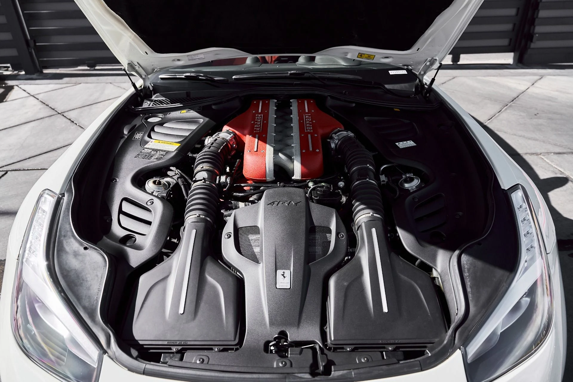 mph015_1852323405_Used_2019_Ferrari_GTC_4_Lusso_V12_1771467679_48e3e34299