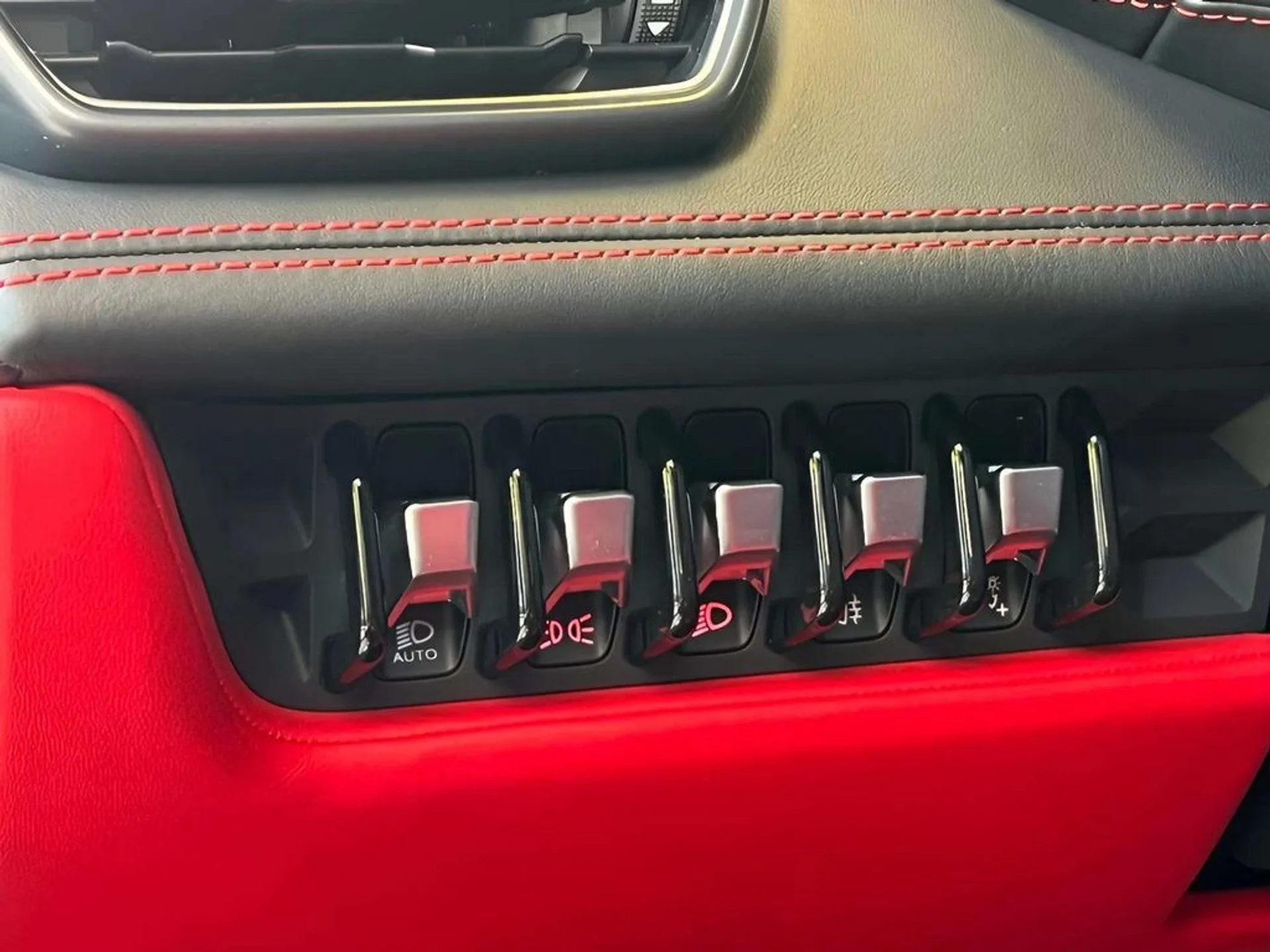 mph015_1852652005_d02b7e0a39effe4bb4eaab30270a2fd2x_c9d9bfd062