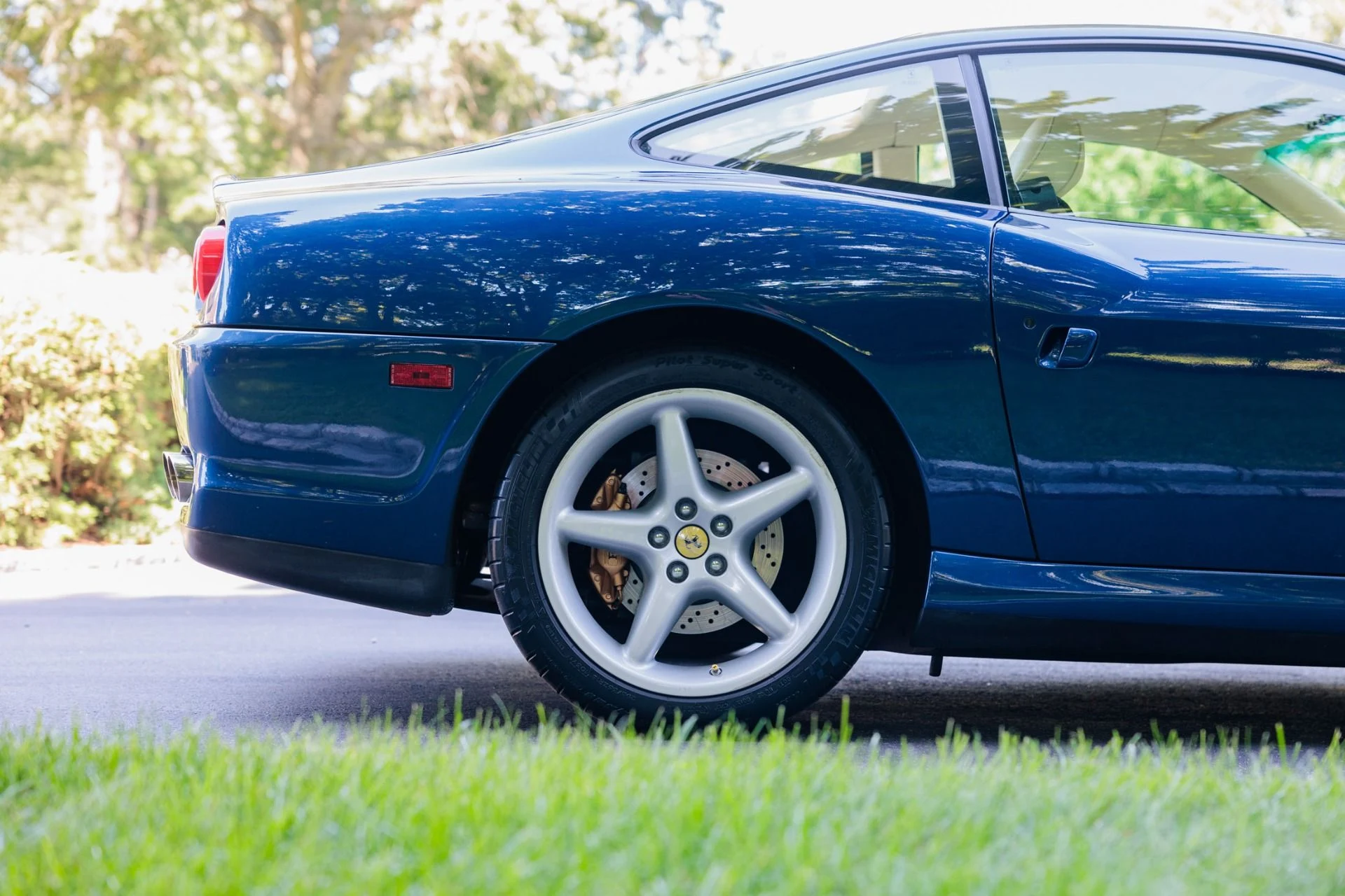 mph015_1855106363_Used_1999_Ferrari_F550_Maranello_Gated_6spd_Manual_Coupe_1785283440_cf322c316a