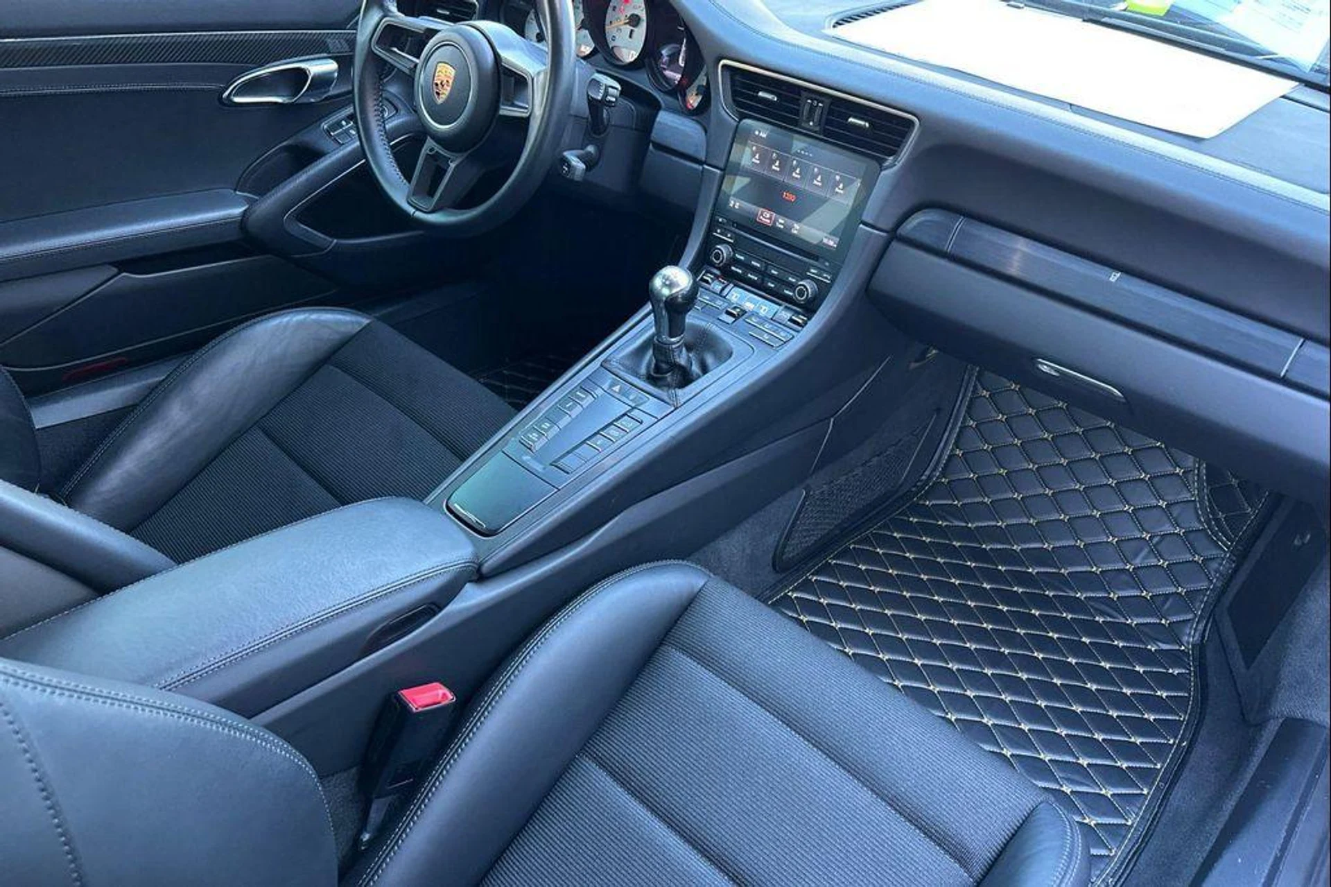 mph015_1856148953_s8_GDFO_Aslpf4e_j7_Vj_Po_GFG_Ye9o_b9d08acb50