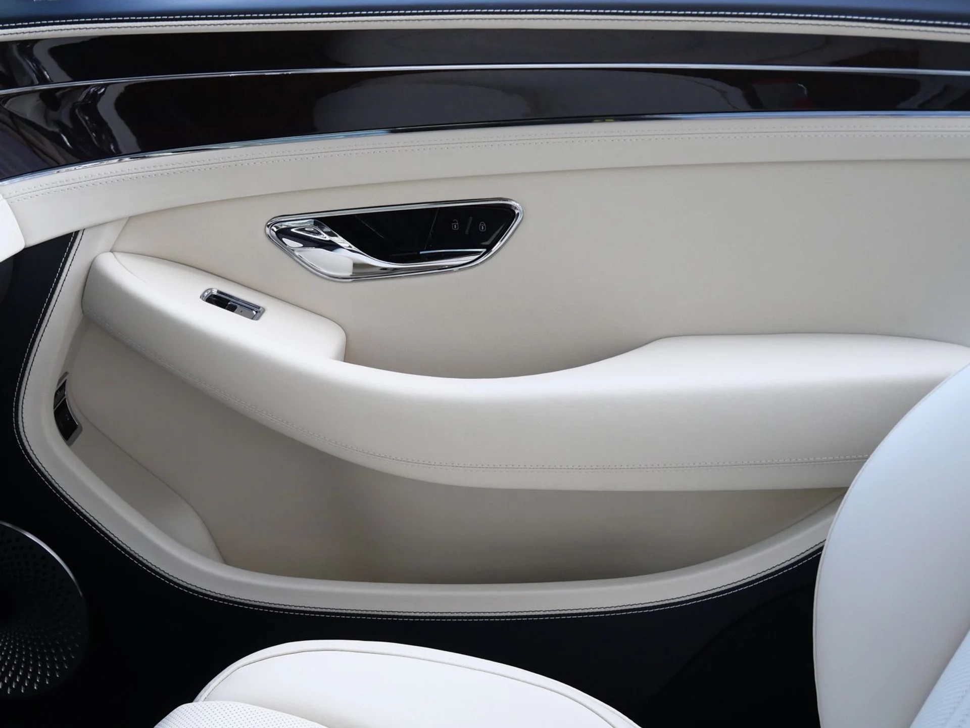 mph015_1861396586_442da5796af39614ae1aa309d7669695x_b52f4aacf7