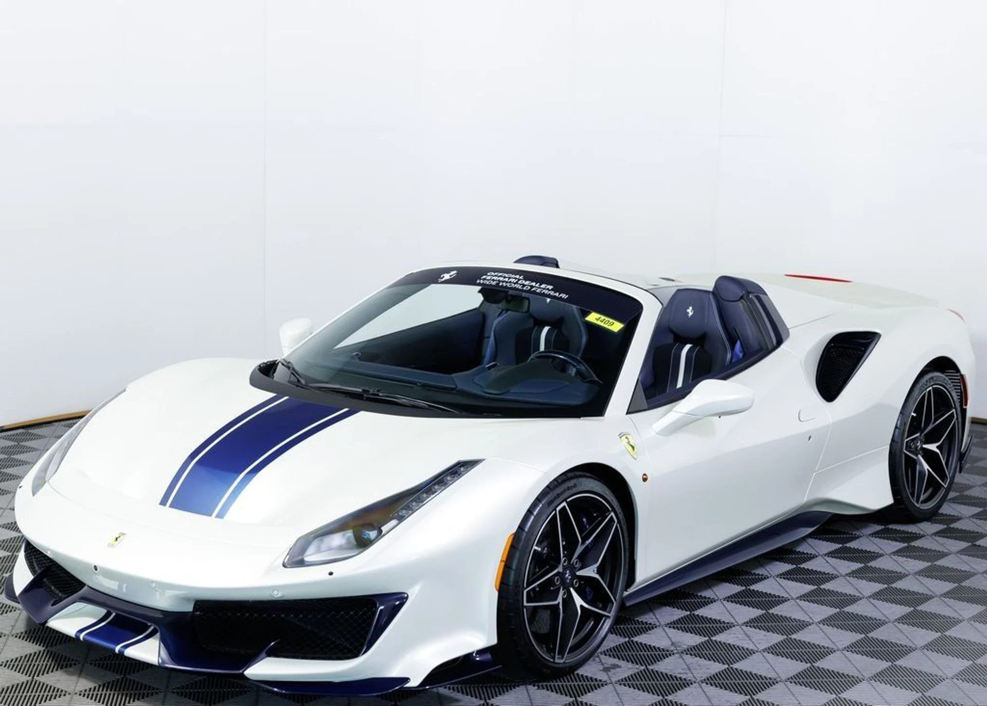 mph015_1863846755_9c39814e003a9524be5a9e9d373f223f_4f35b44fa9