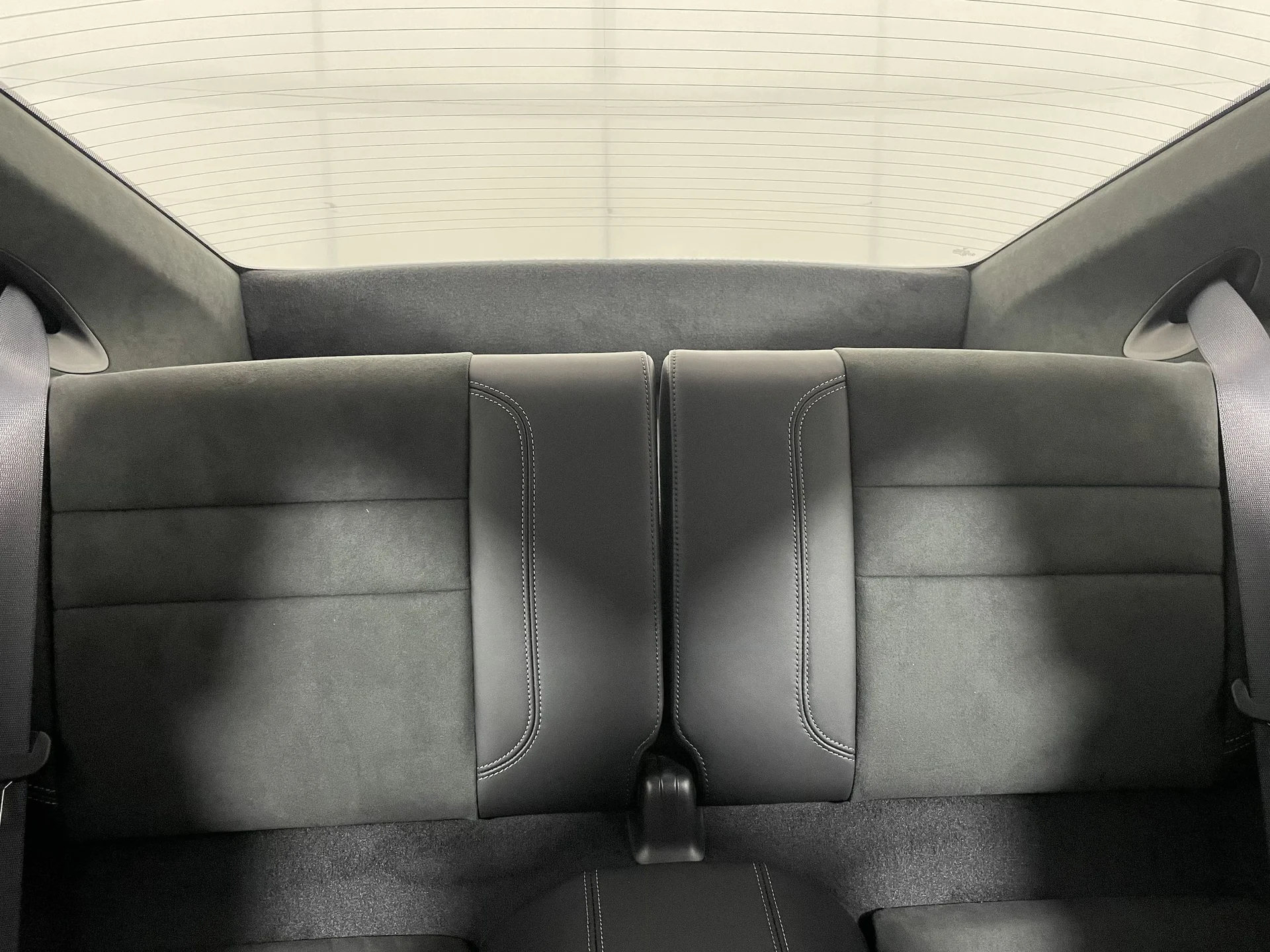 mph015_186424629_dd102841dfed0aef09c13fd7fab446b6x_dbda3e5e25