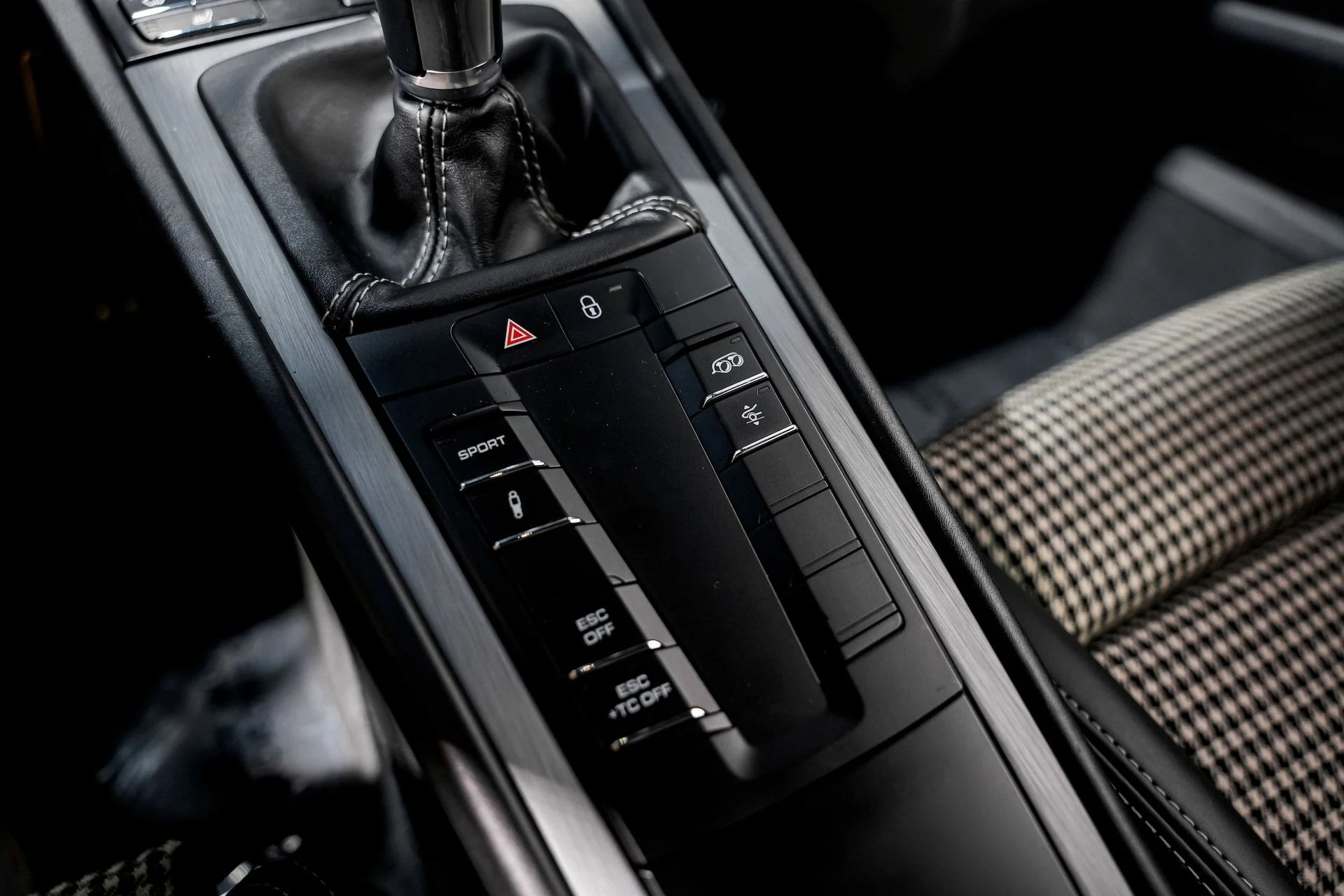 mph015_1868578356_e0e61ba30609694697ad10e15053254bx_3855f1166e