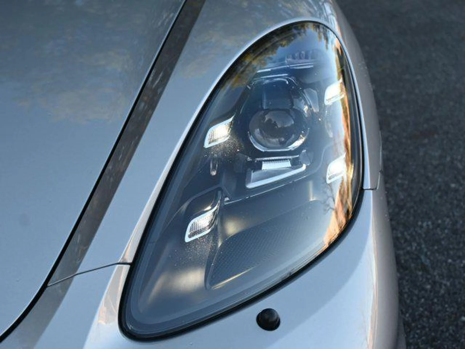 mph015_1877627023_13xy_Xnx_G_Lkrb_F_Lf_Q1_M_Tdax_W_Hqh4_00cb37a05c