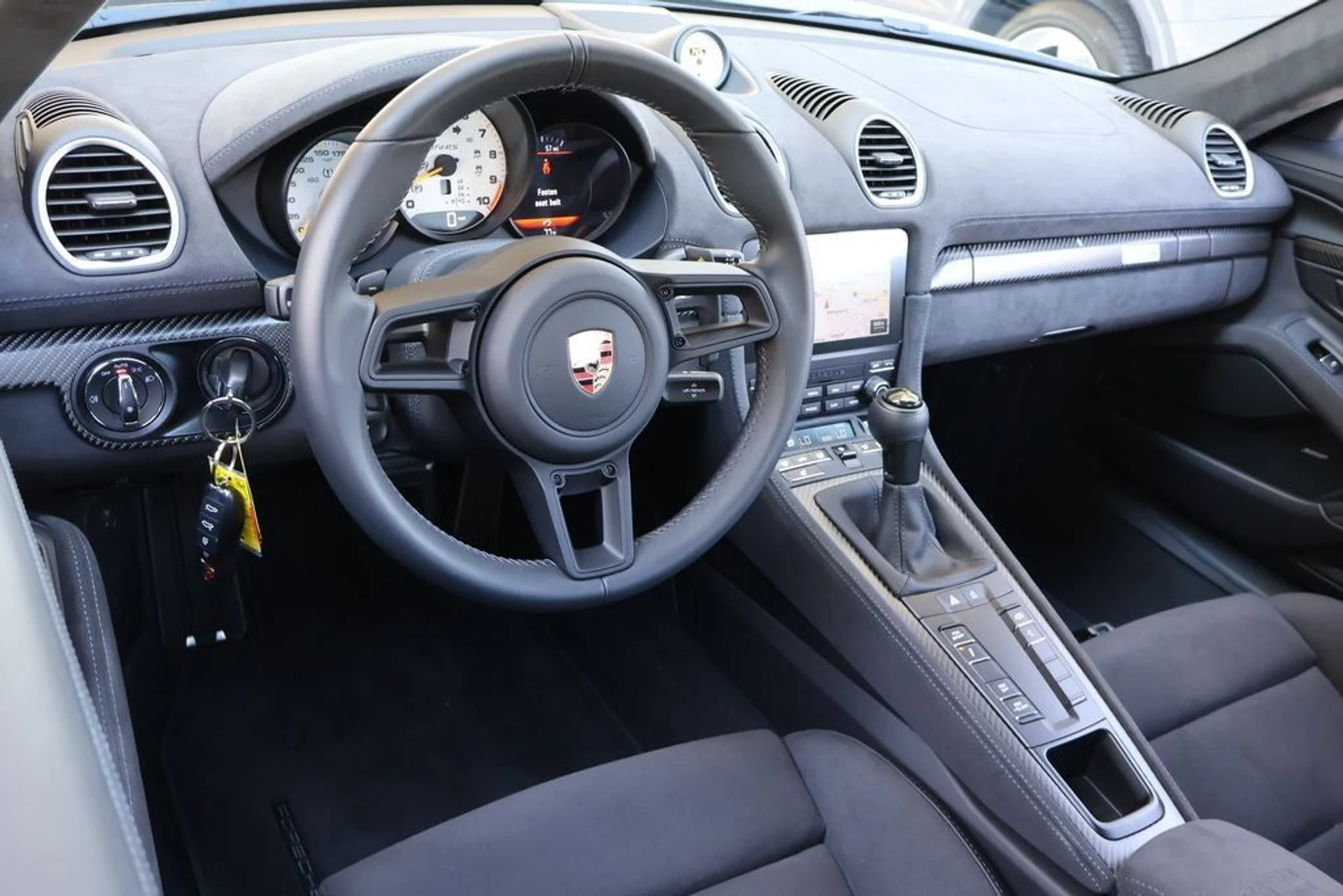 mph015_1882672559_16_bc8d88b4e6