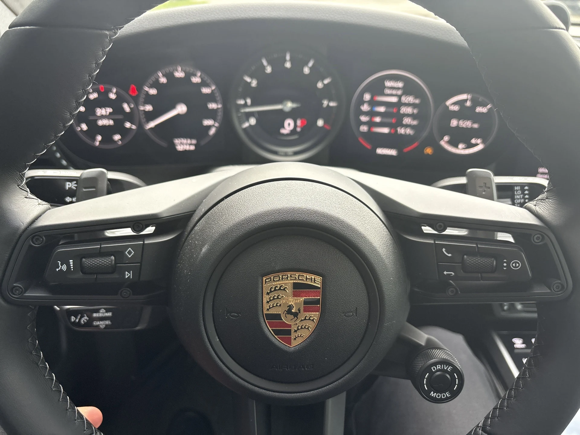 mph015_188342017_5ced95b02aa94e1fa23e1a5affaa24fa_c7f9c81342