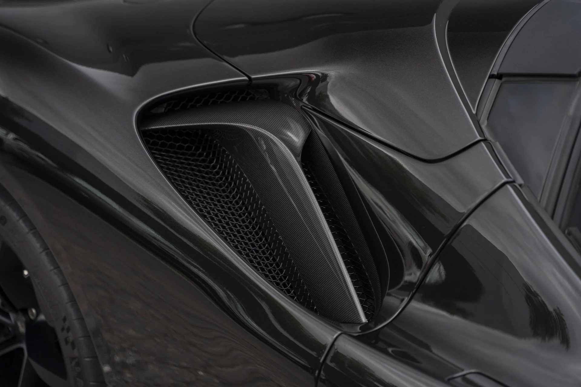 mph015_1887415350_f22b84c7488c402f84fdbc738d77a85e_2b18f7d96b