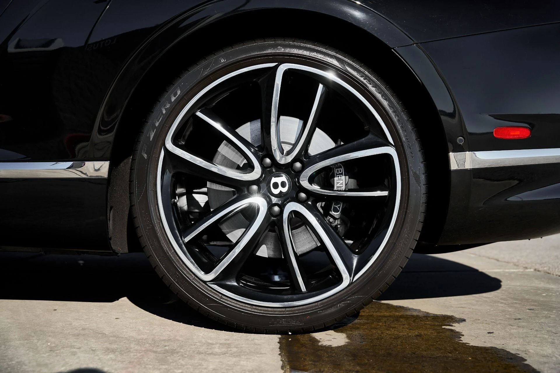 mph015_1896639417_Used_2021_Bentley_Continental_GT_V8_1768615453_2ac365a64f