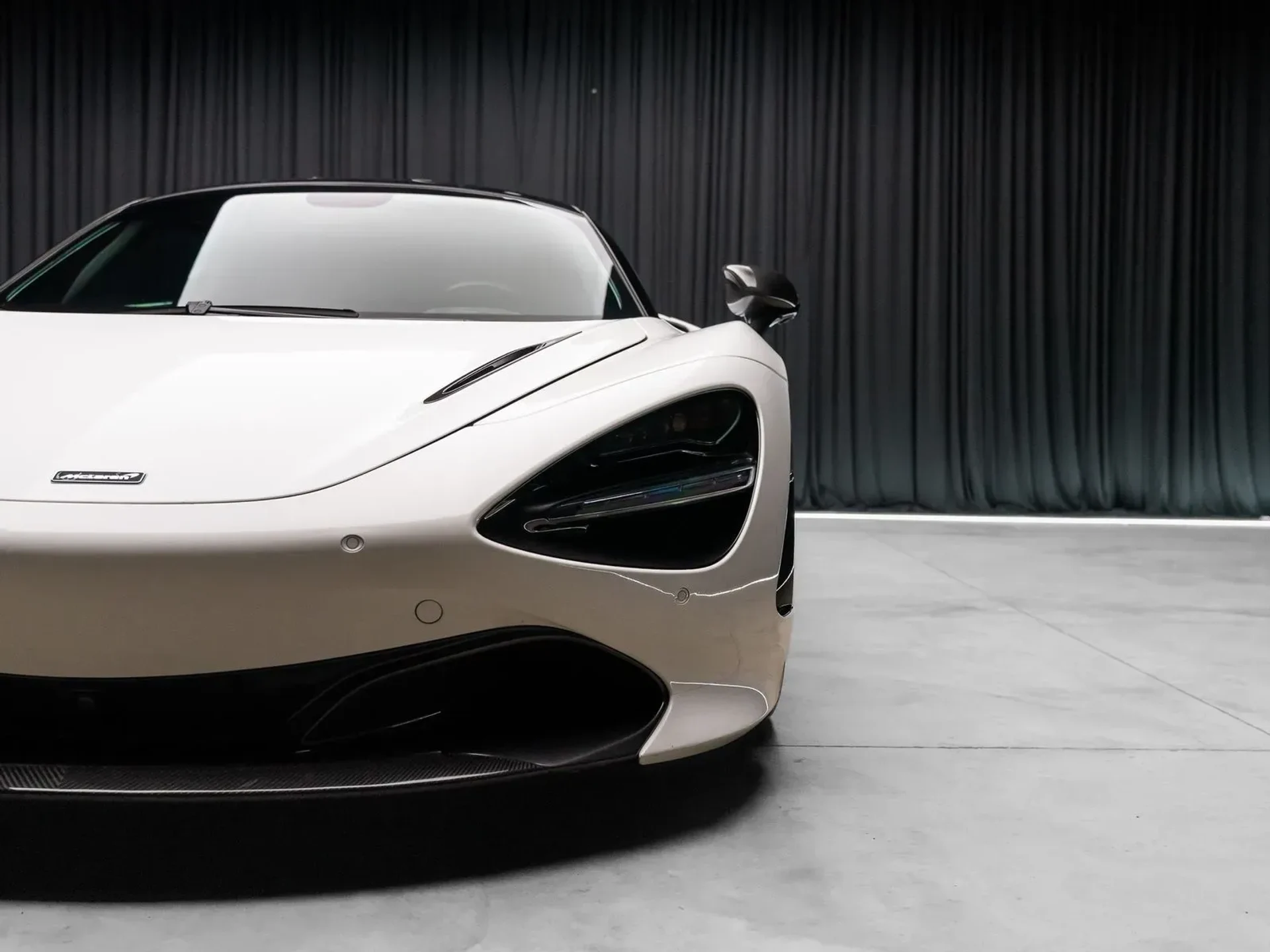 mph015_1898752958_98a3c6fb_311b_4075_8c6c_211f21528c1c_e92b074e30